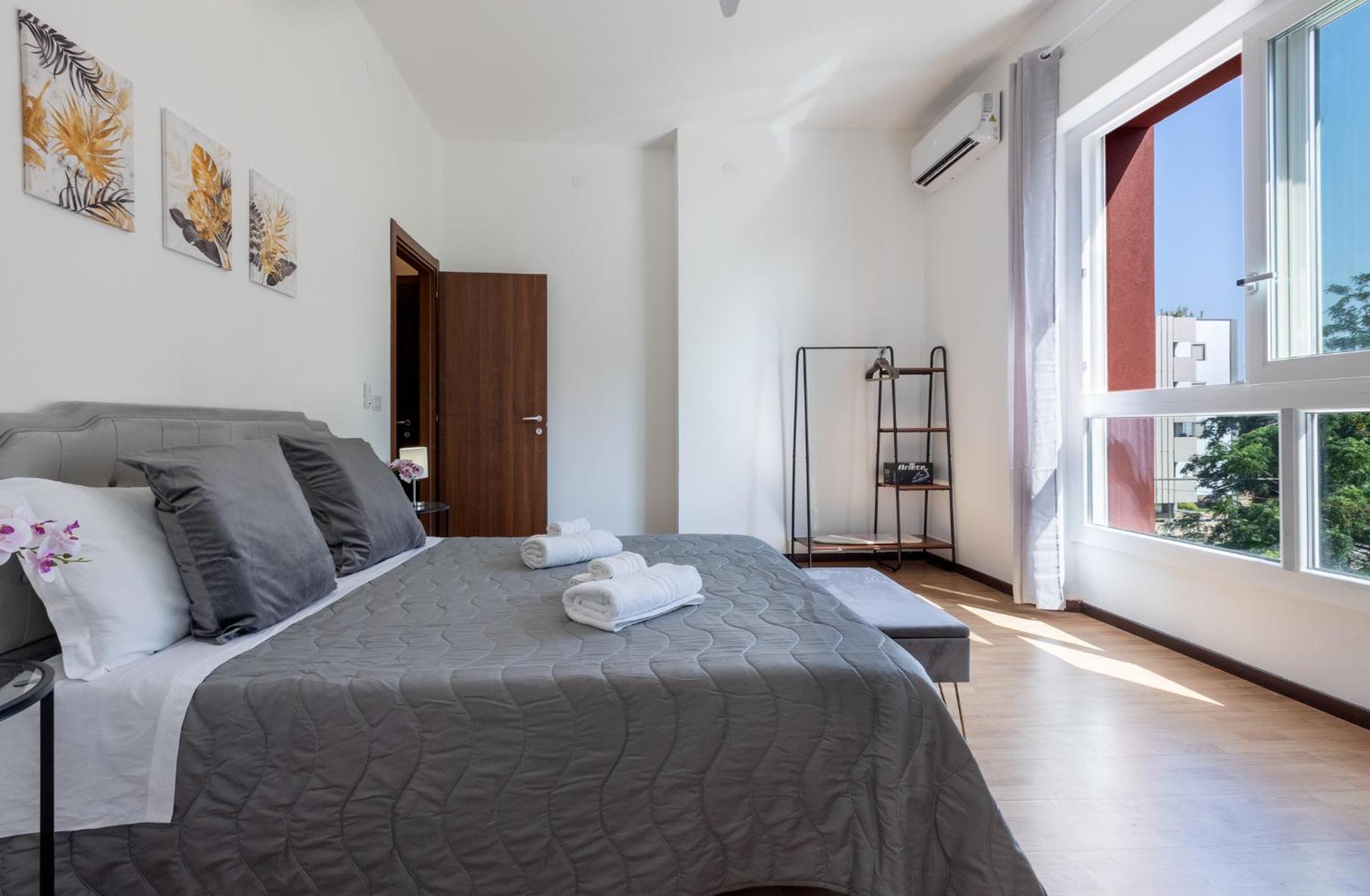 Hesa House