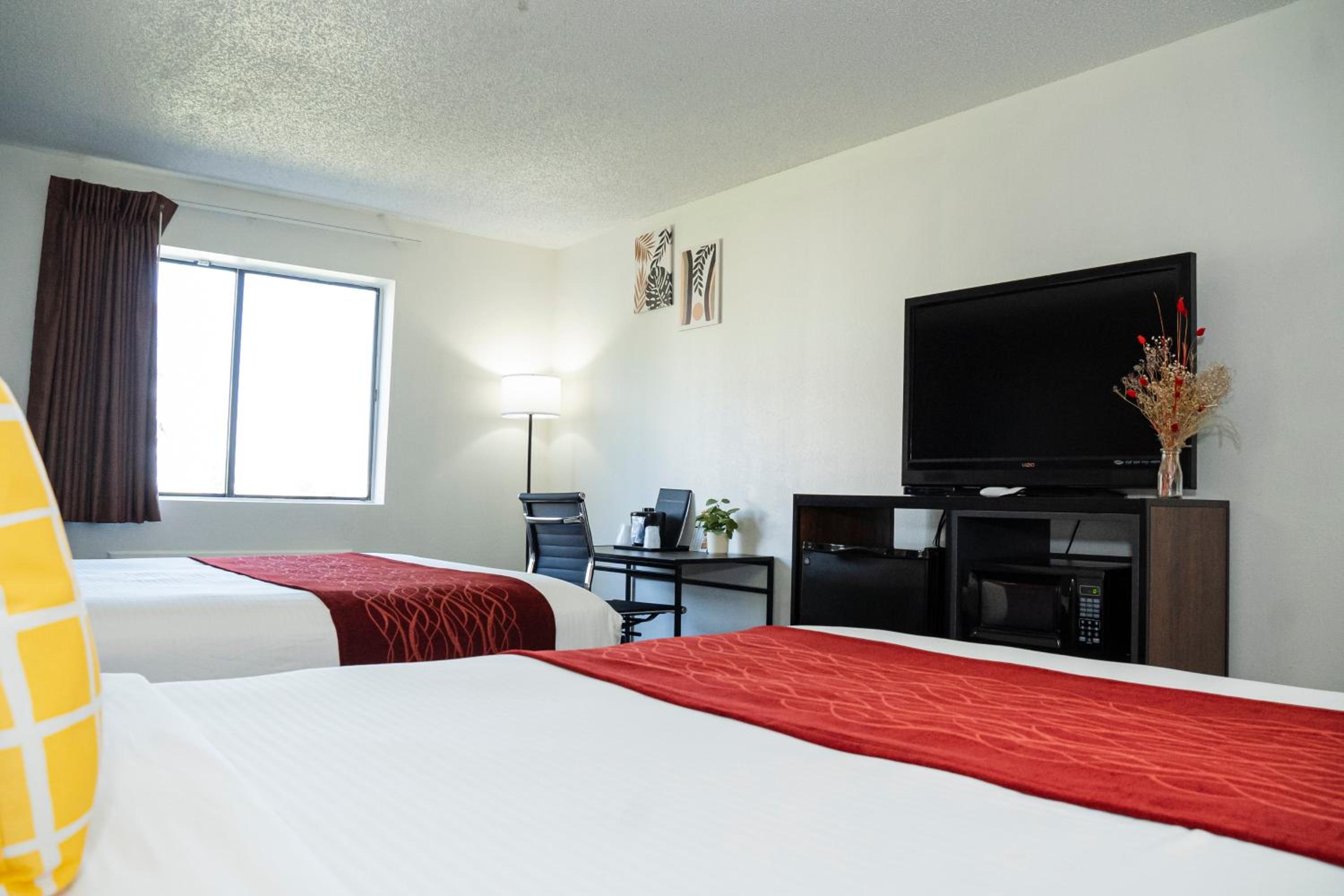 New York City Vacations - Victorian Inn  Suites-York - Property Image 26