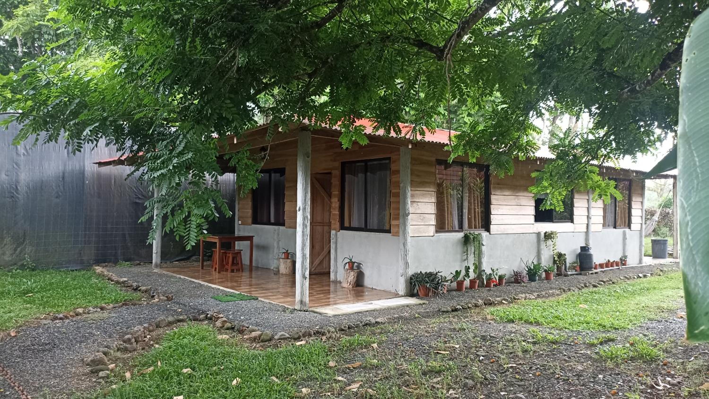 Cabaña Rústica del Bosque