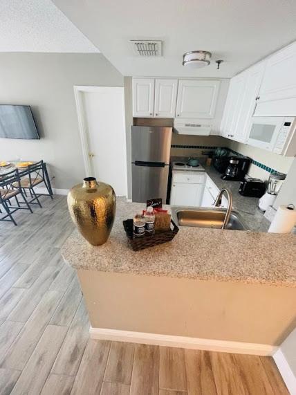 Universal Studios - Lake View 2 Bedrooms Apartment