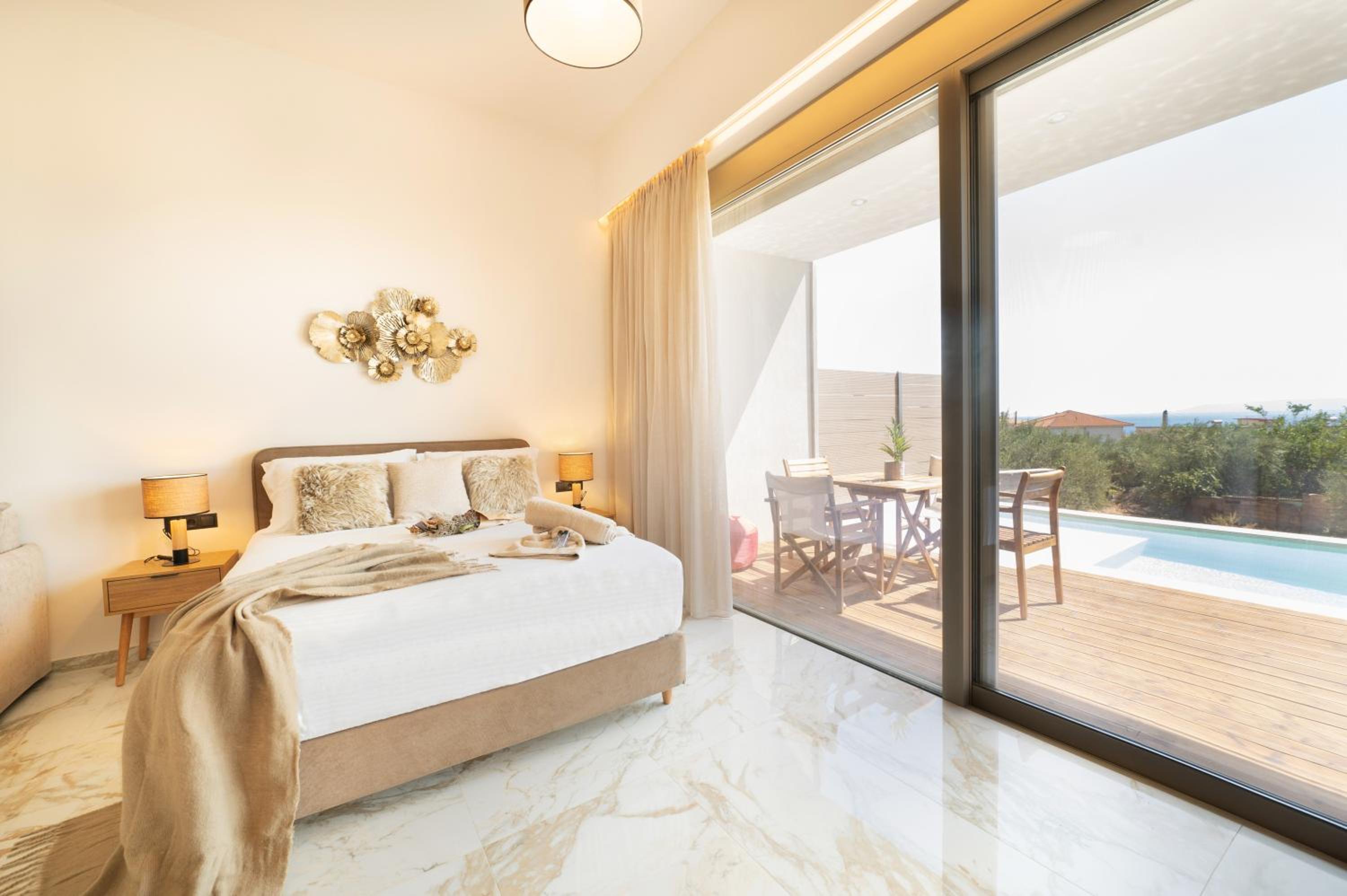 Petradi Suites
