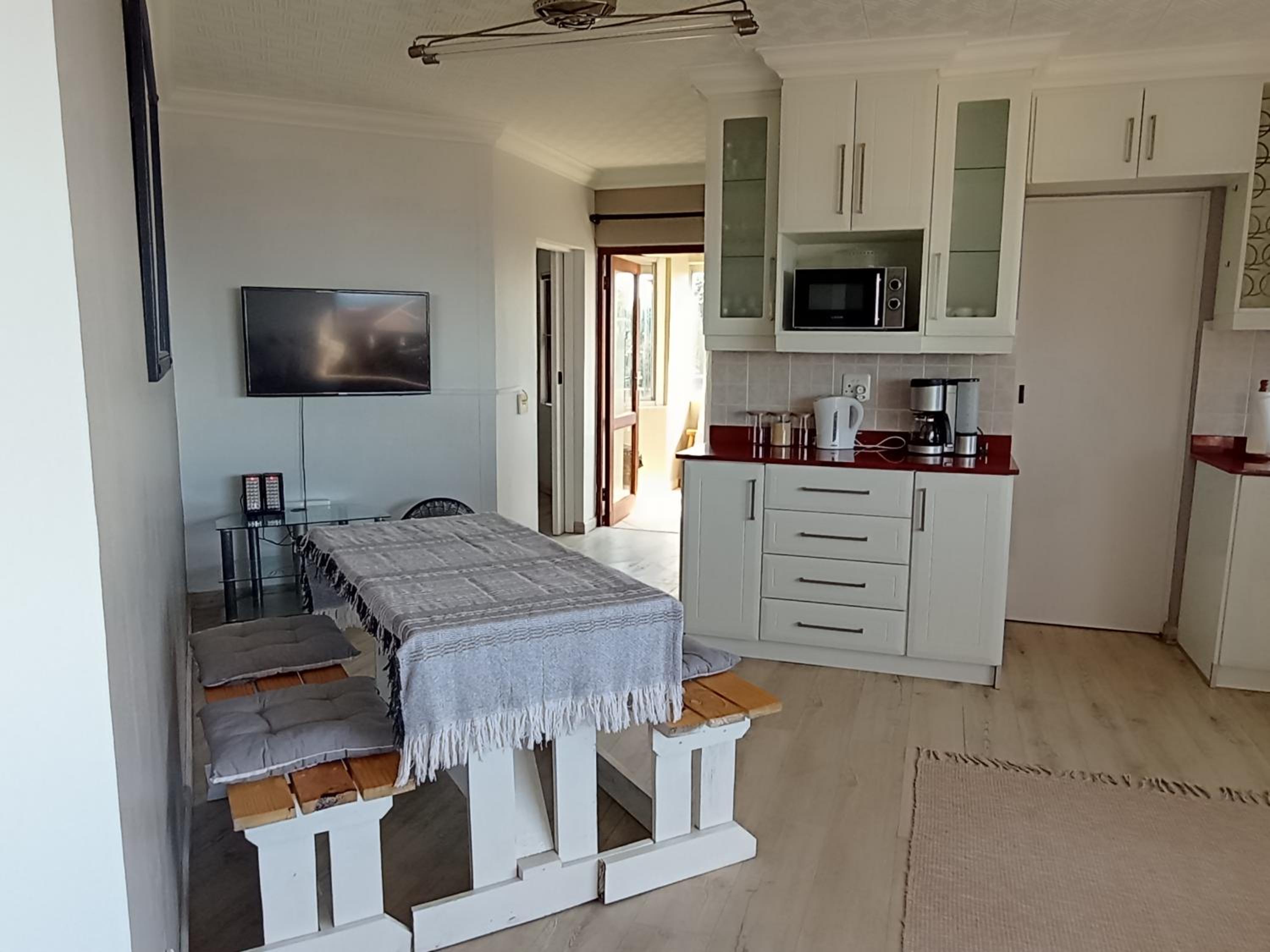 Uvongo, Margate, Sunset Beach 42 view 3