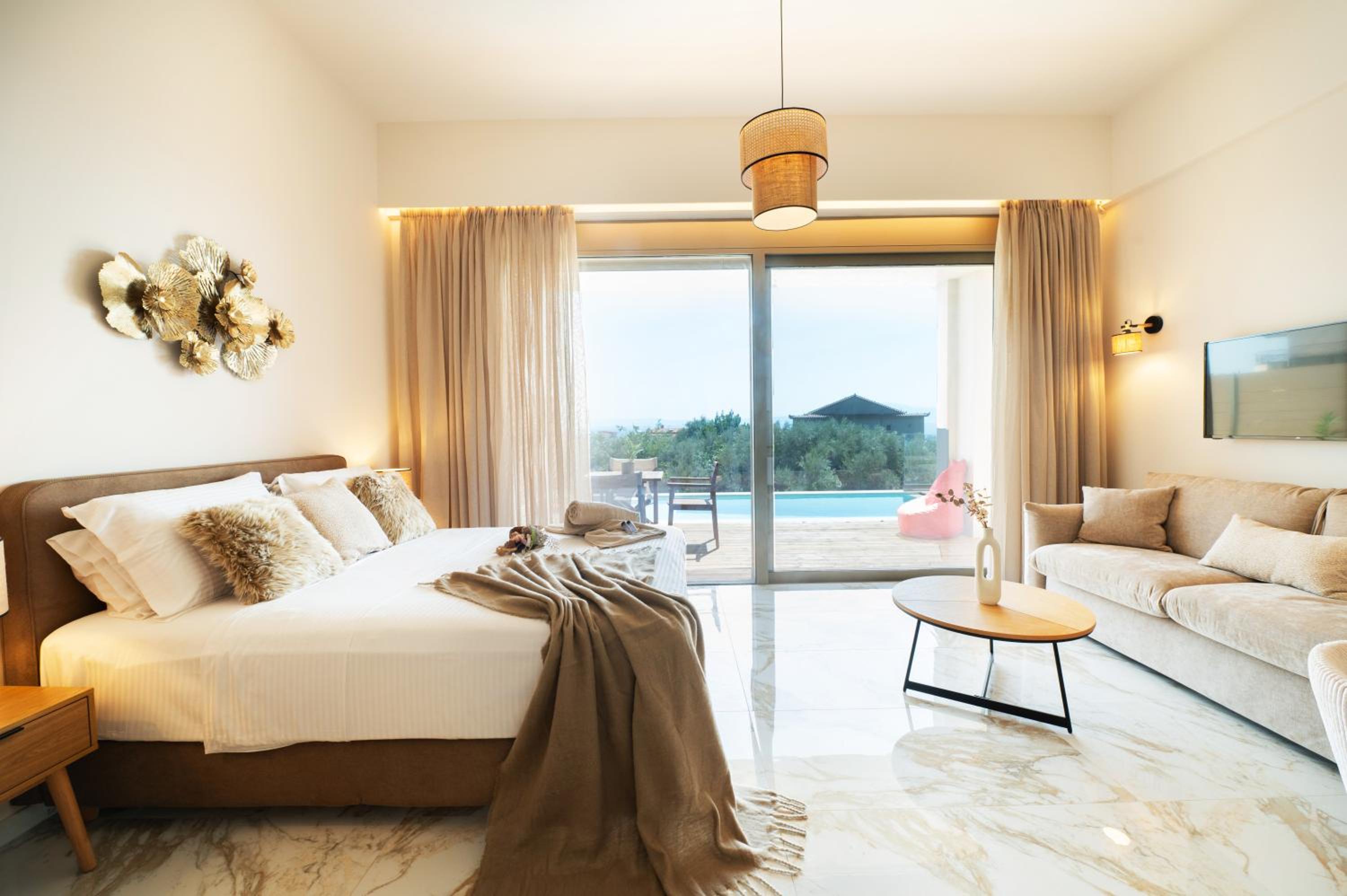 Petradi Suites