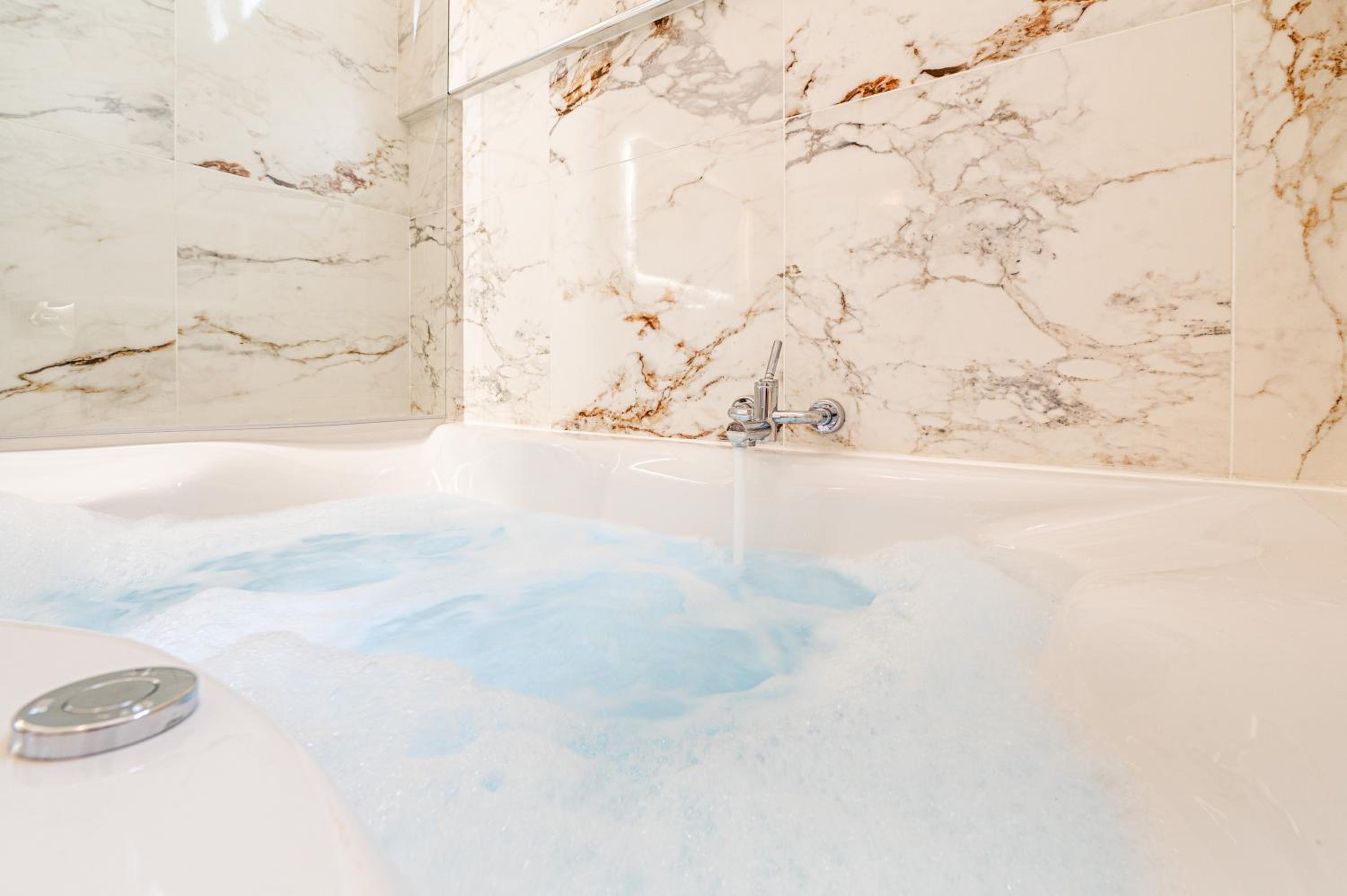 Petradi Suites