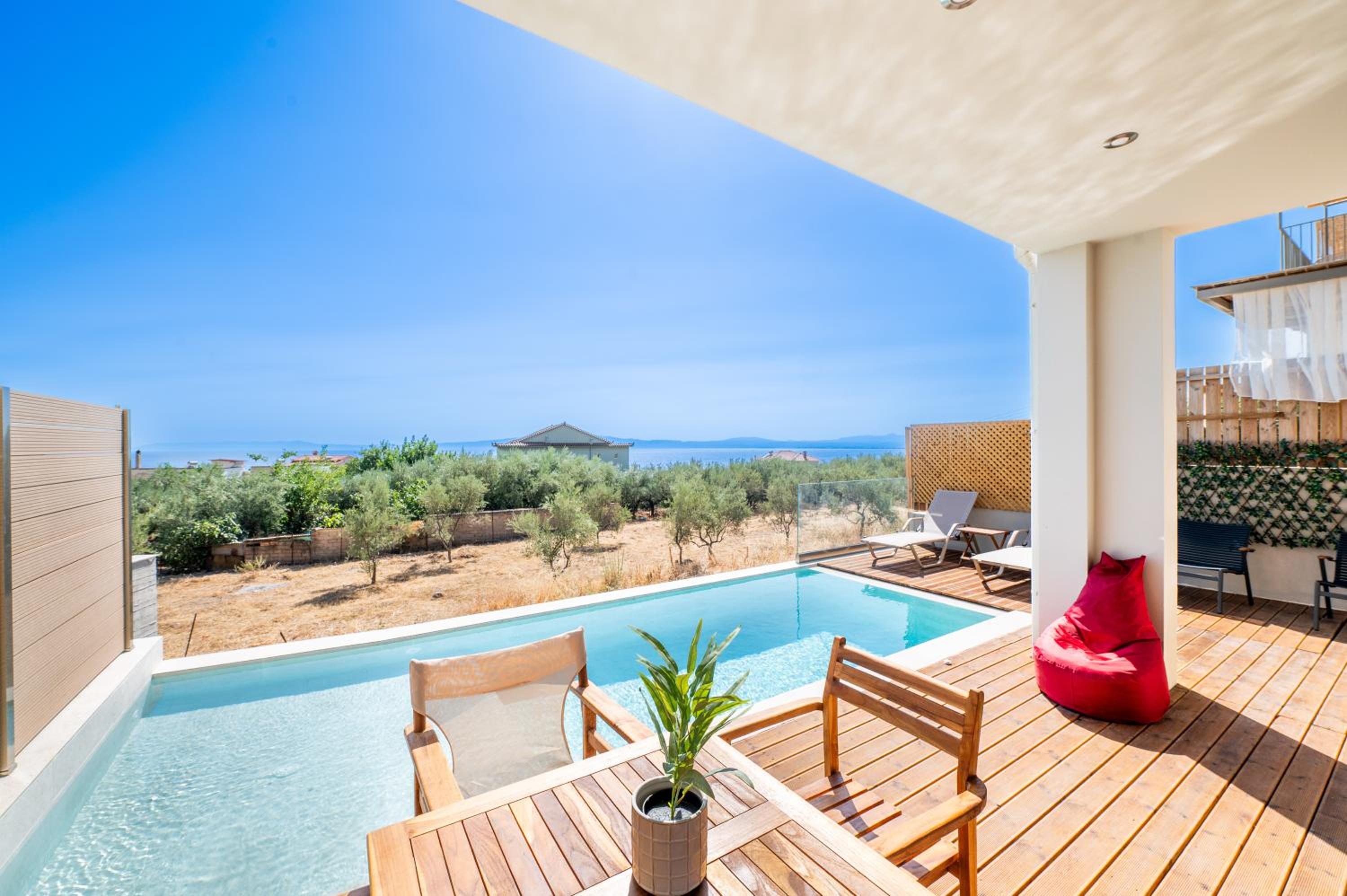 Petradi Suites