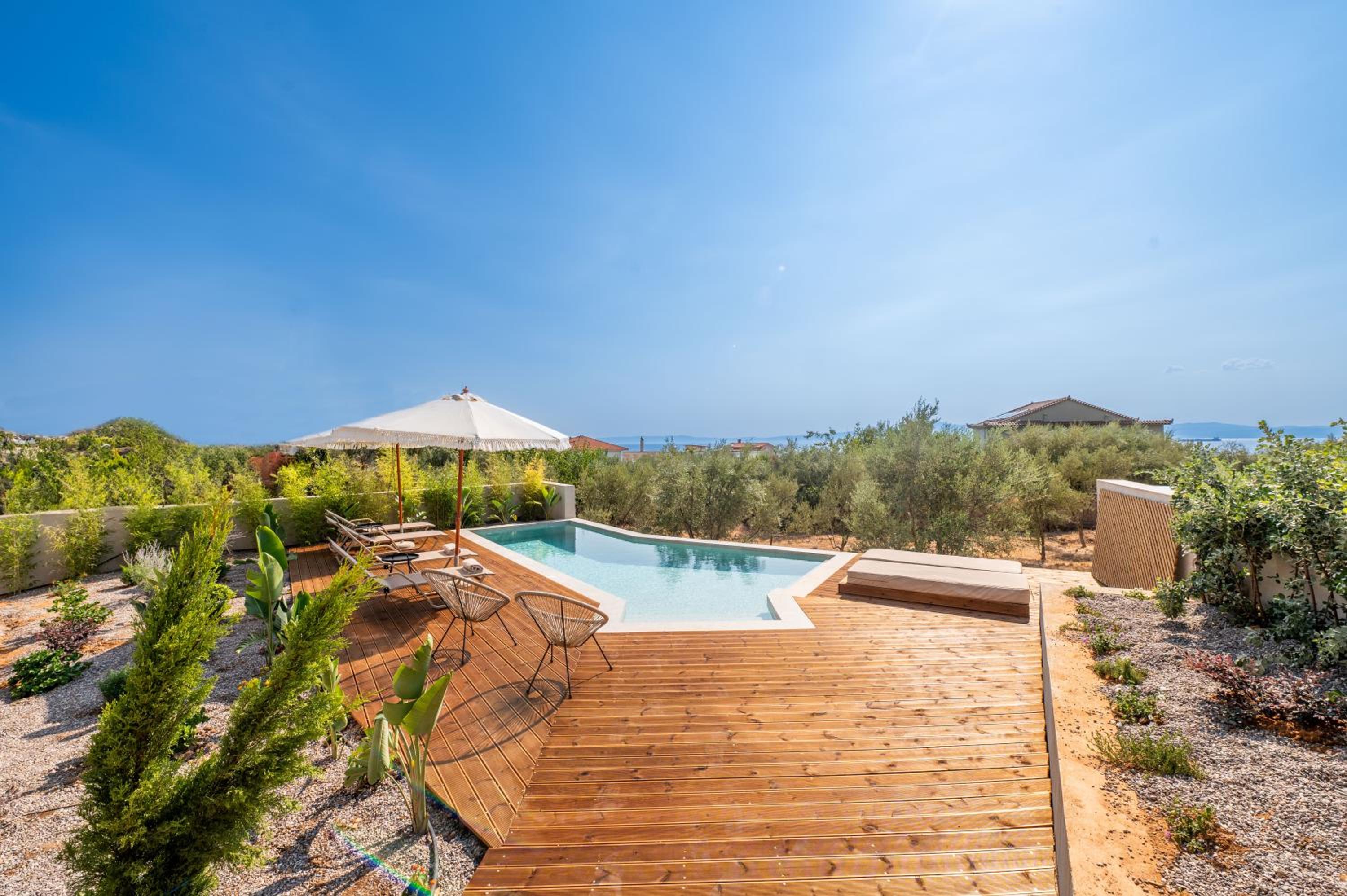 Petradi Suites