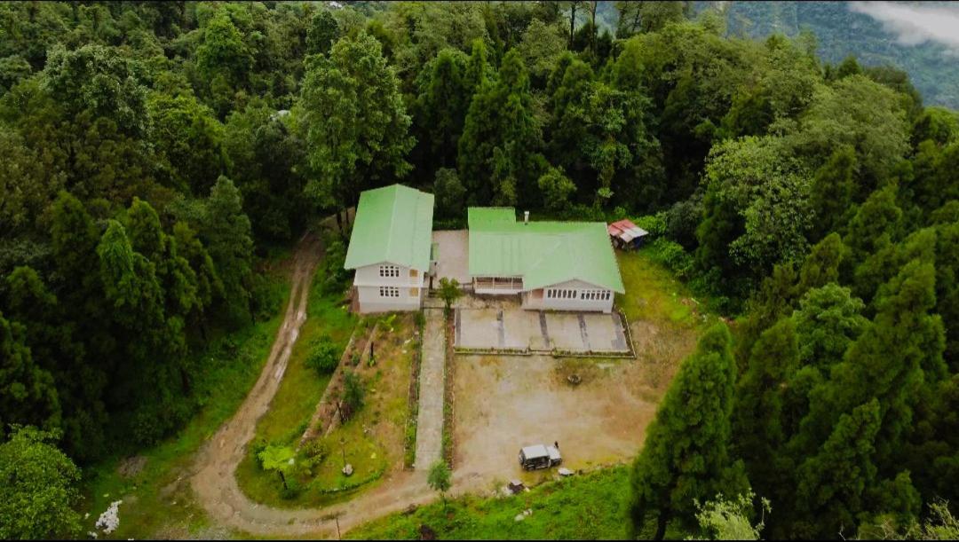 The Alpine Jungle Stay view 4