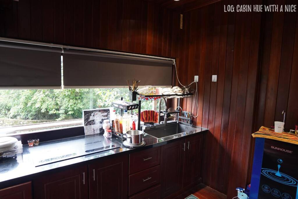 Nhà gỗ Huế với tiệc BBQ ngoài trời ấm cúng view 5