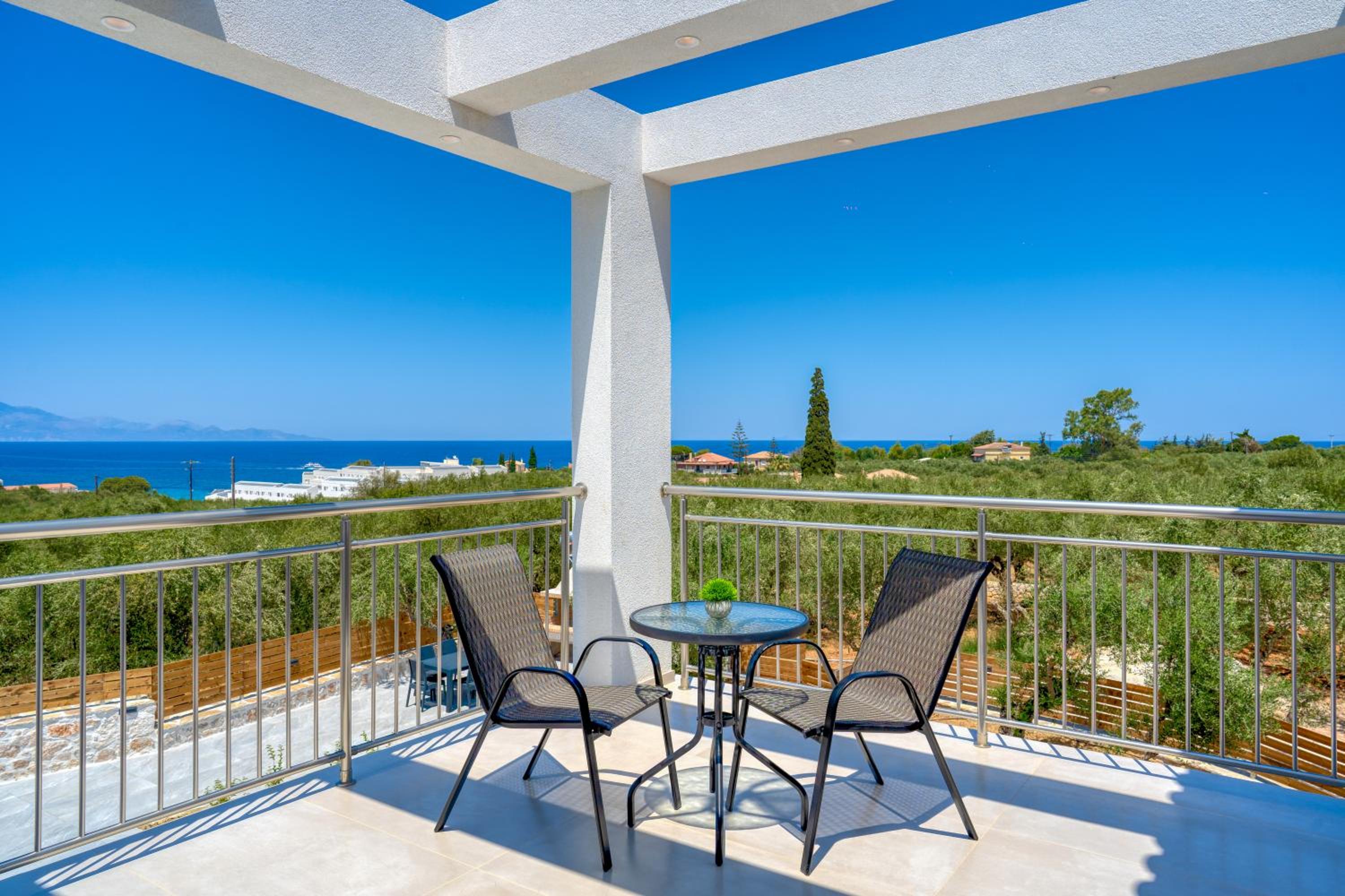 Edward Stone Villa photo 4