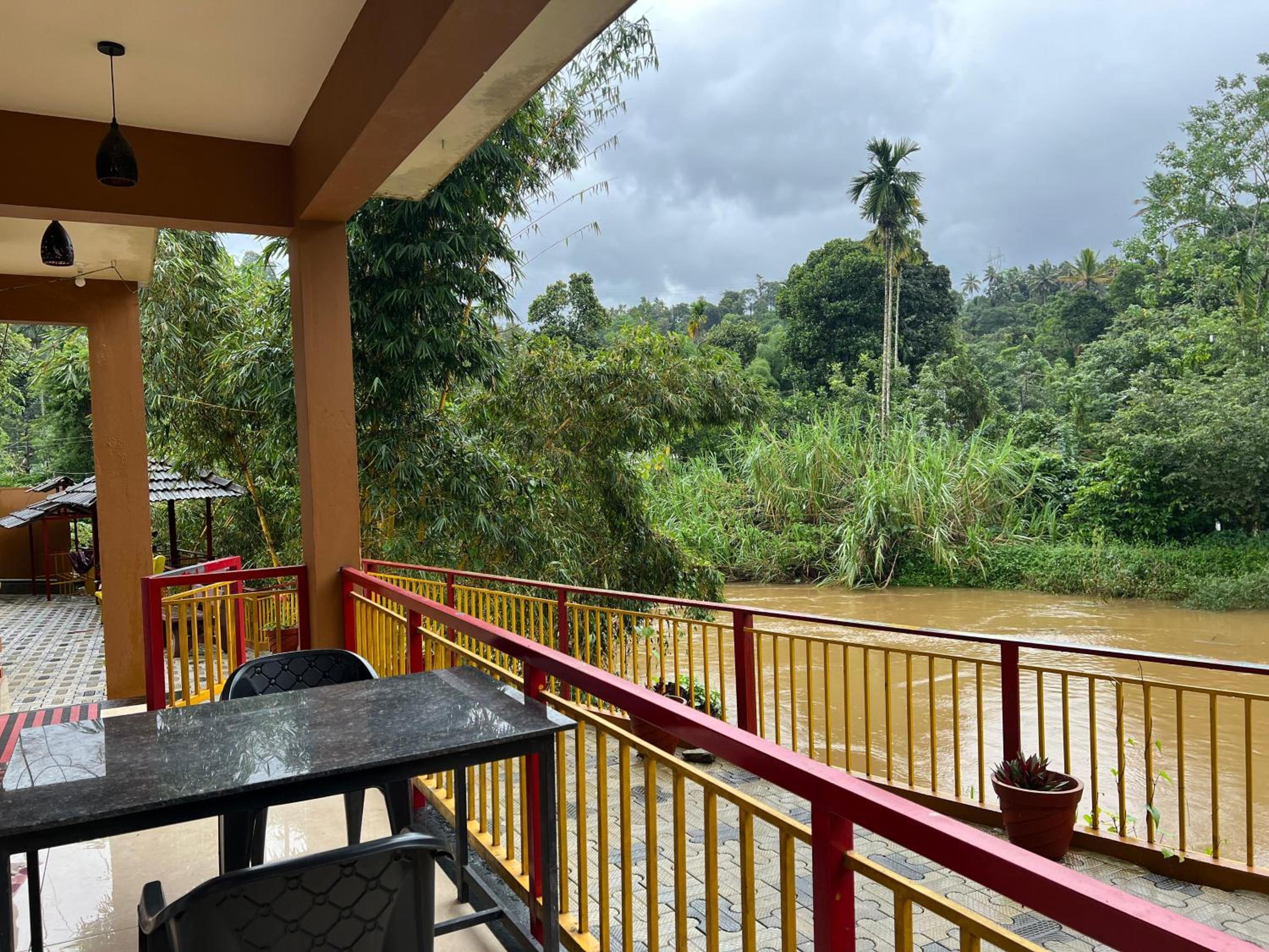 Brothers guest house