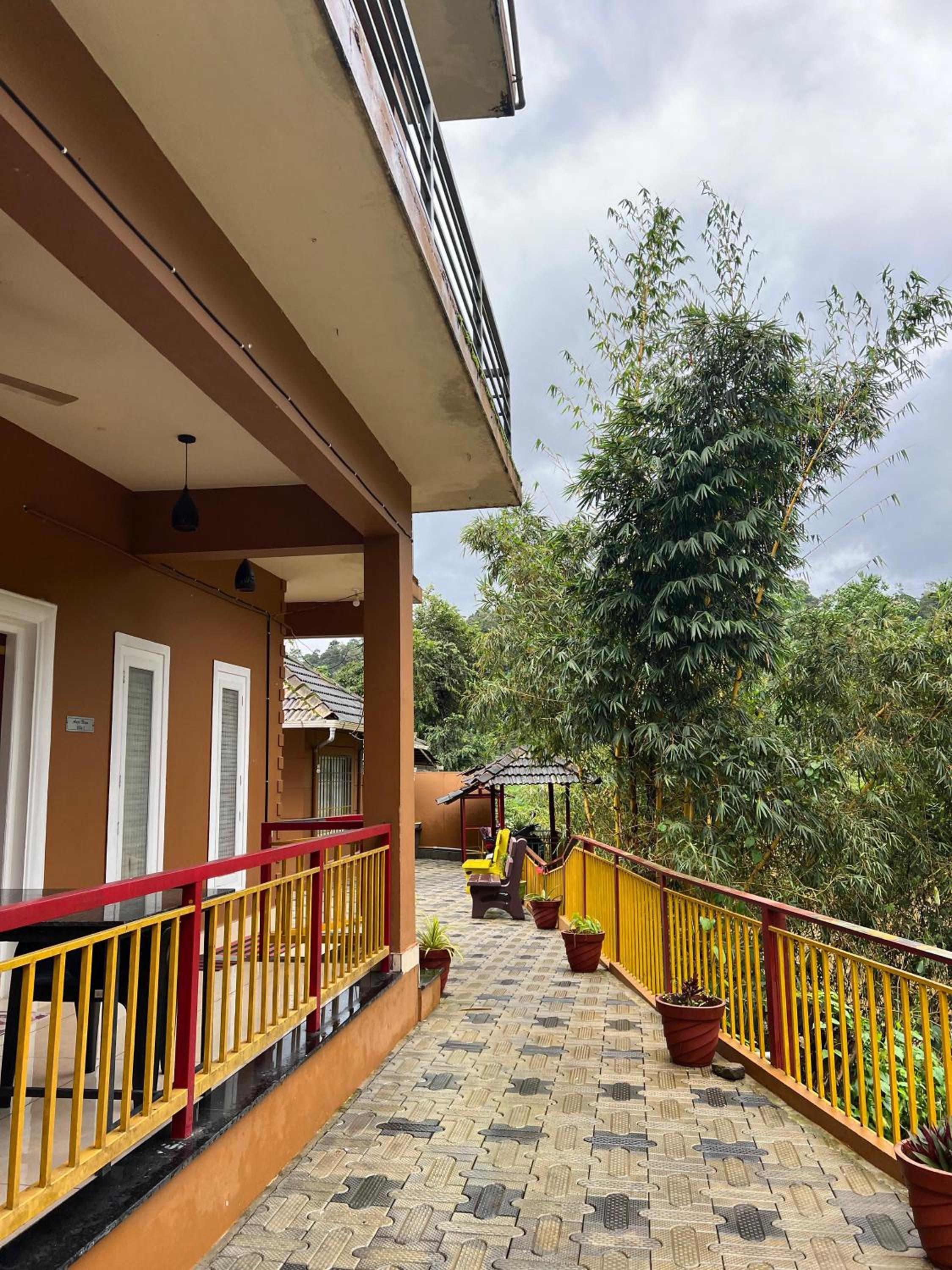 Brothers guest house