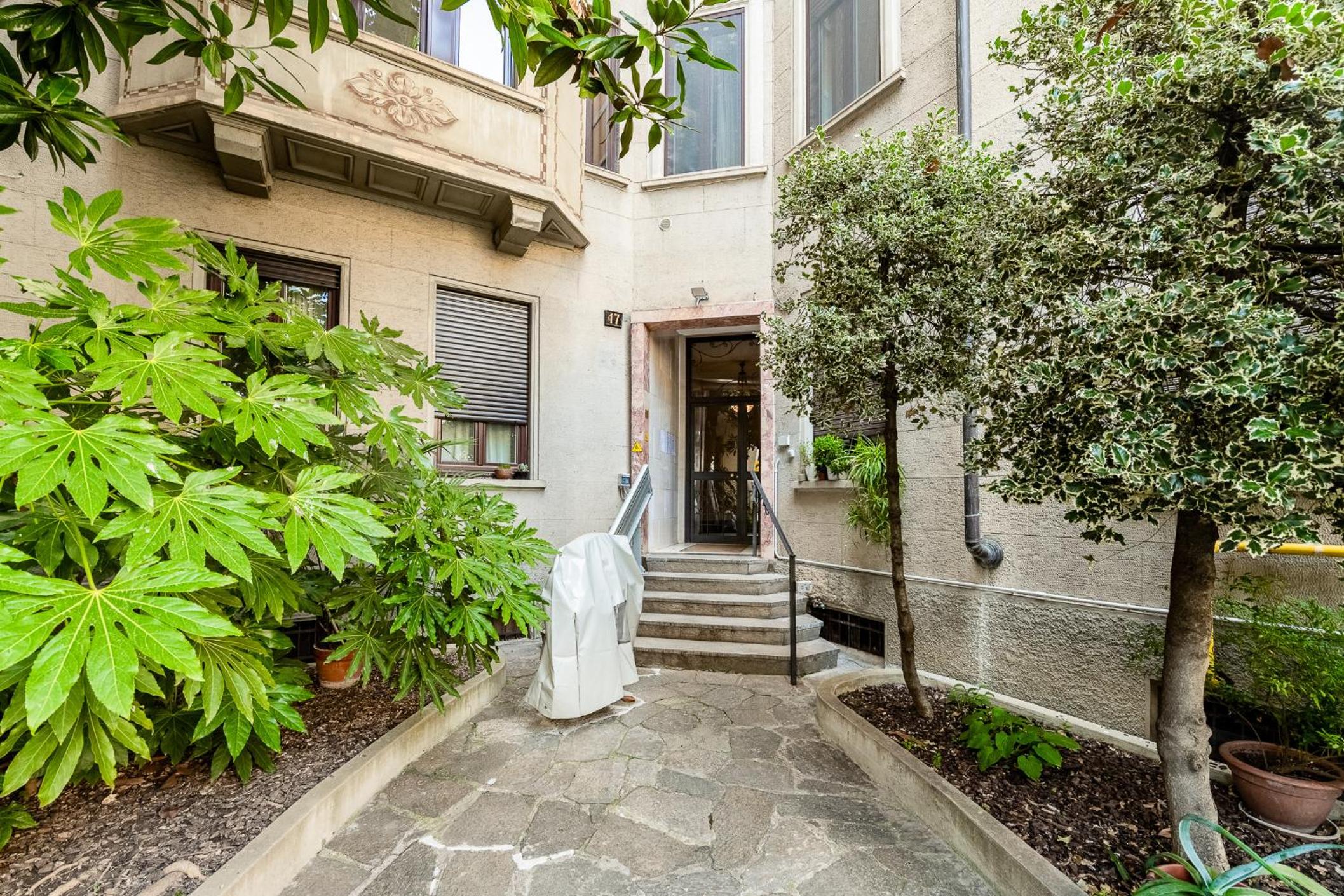 Porta Venezia New Luxury apt - wifi full equiped