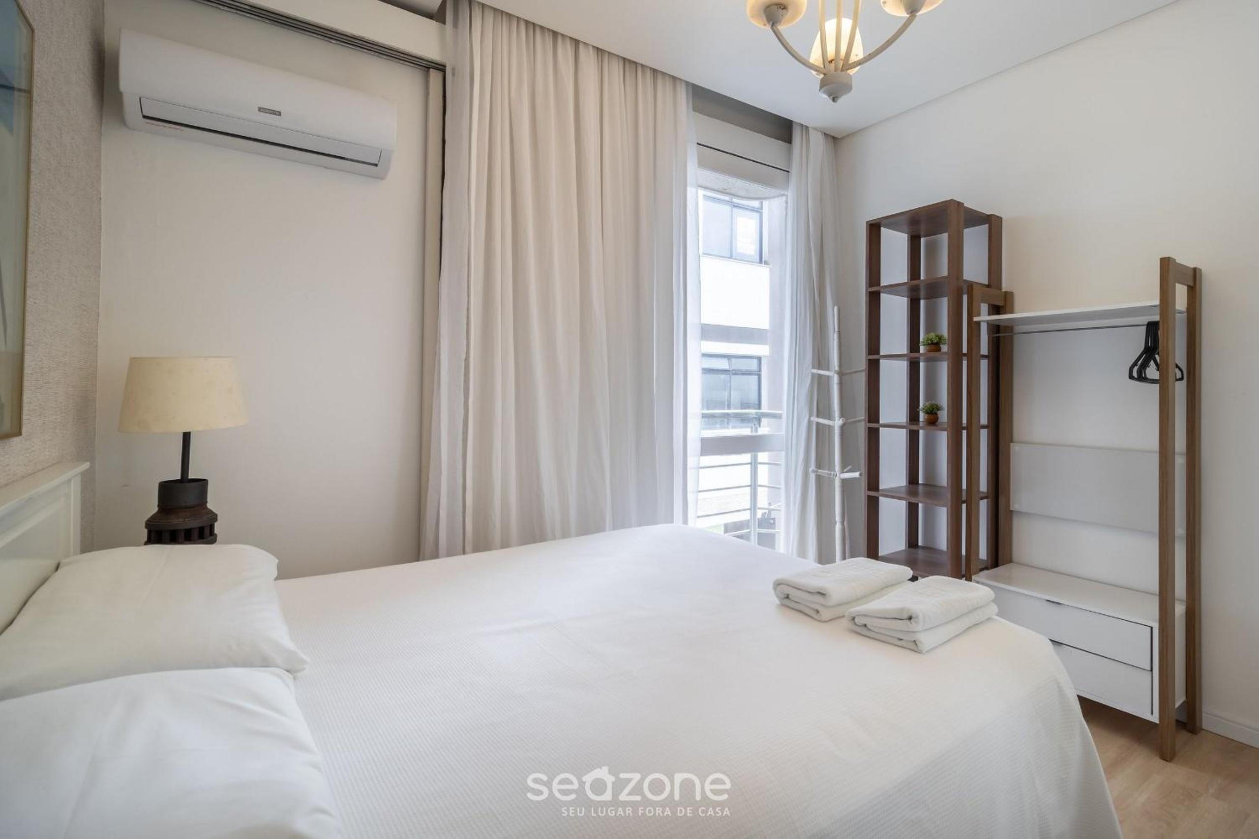 Oceanfront Condo with Pool in Floripa - IDA