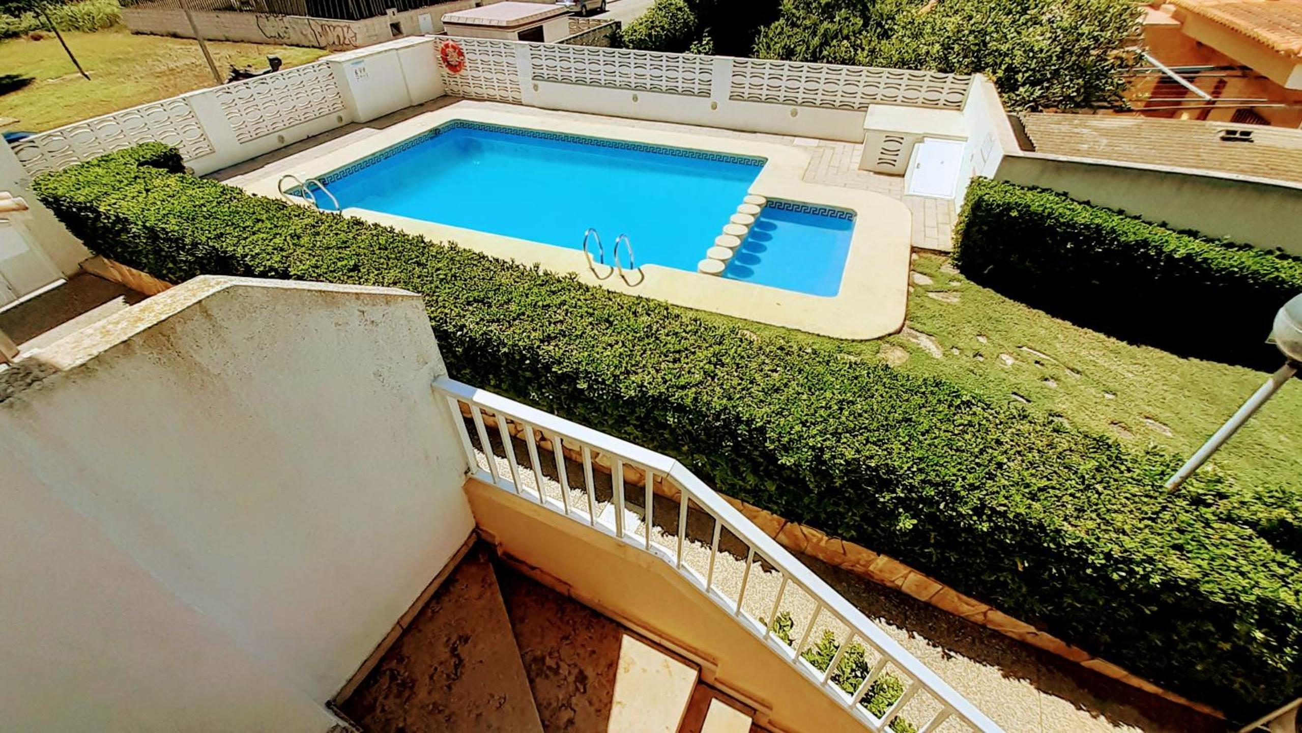 Solo familias Dúplex en Casa adosada