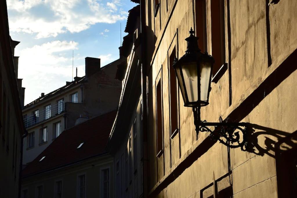 Old Town Herberghaus, 250m to Charles Bridge