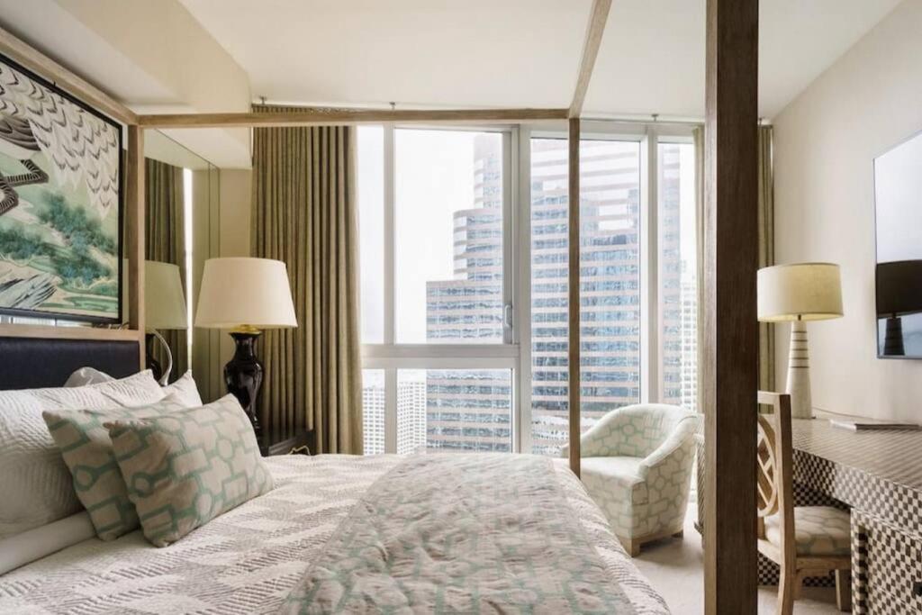 Luxurious Stunning Views condo