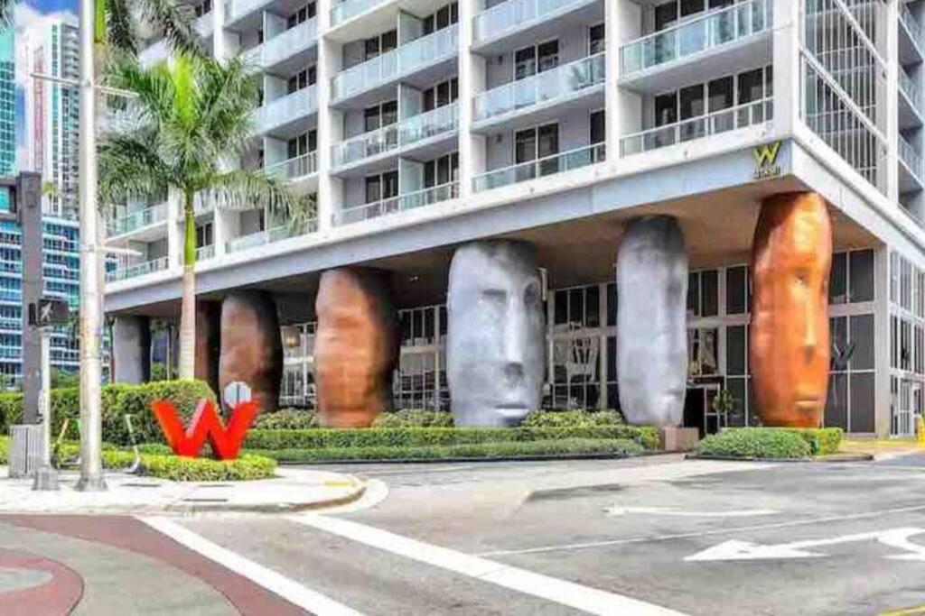 Luxurious Stunning Views condo