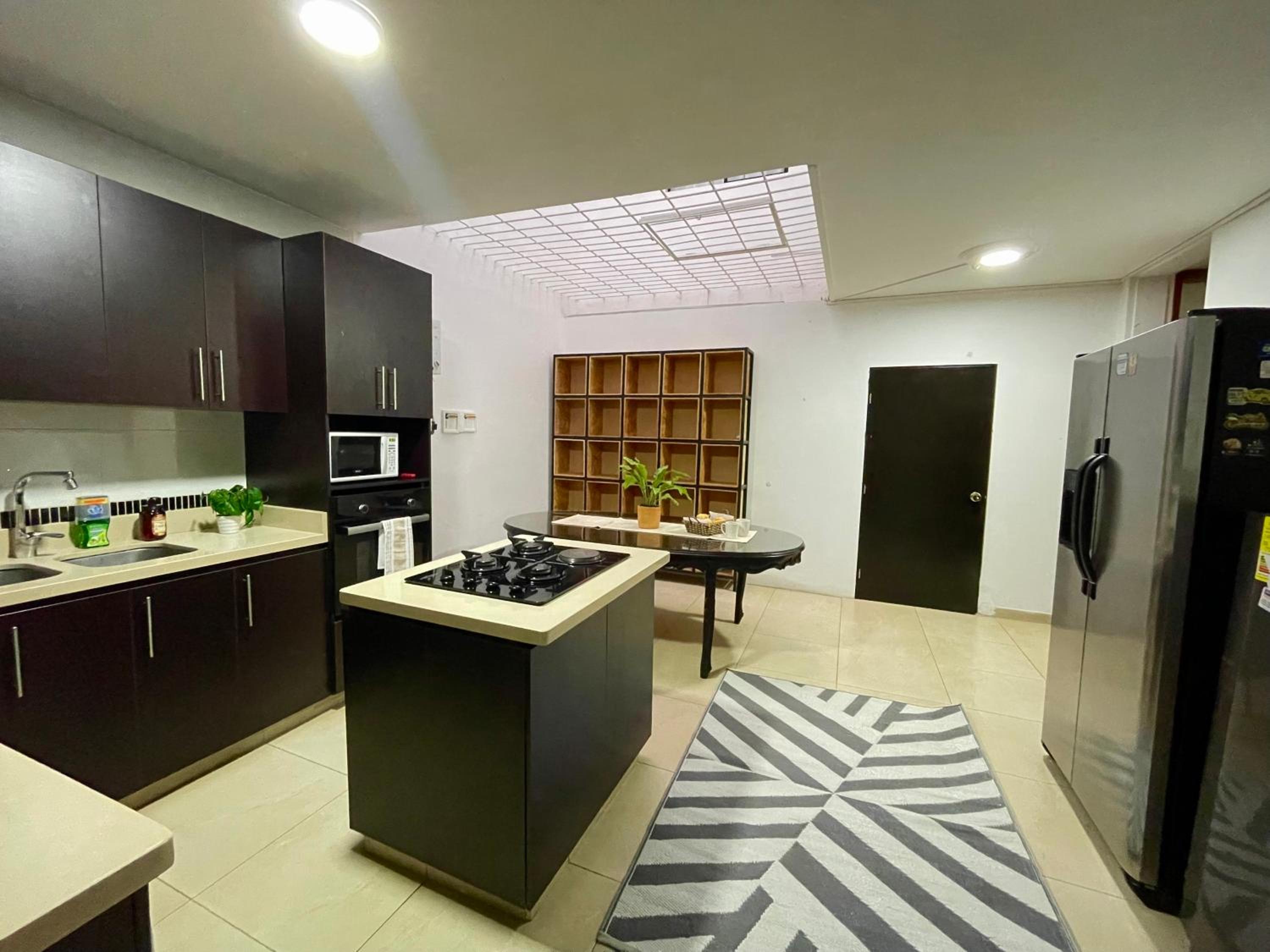 Home colors - Cómodas Habitaciones Estadio