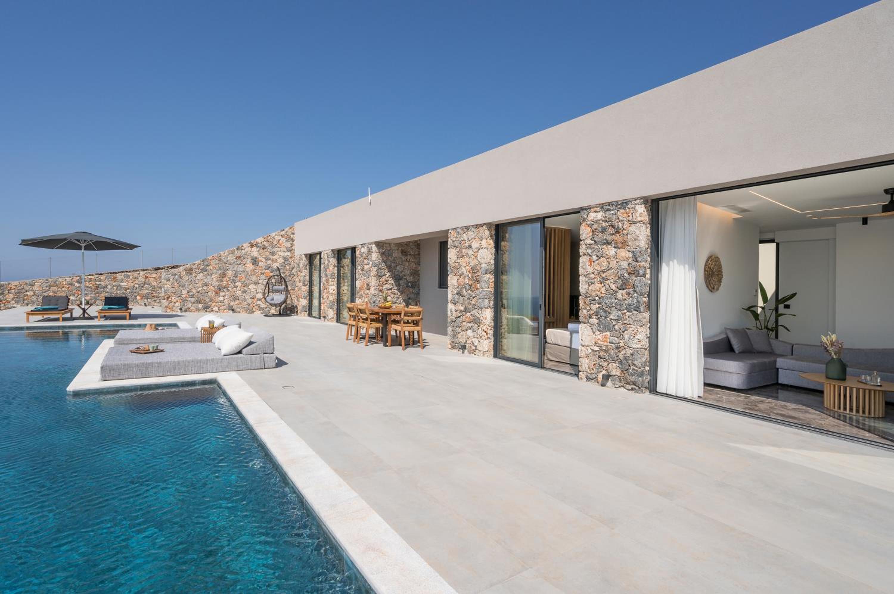 Astelia Villa
