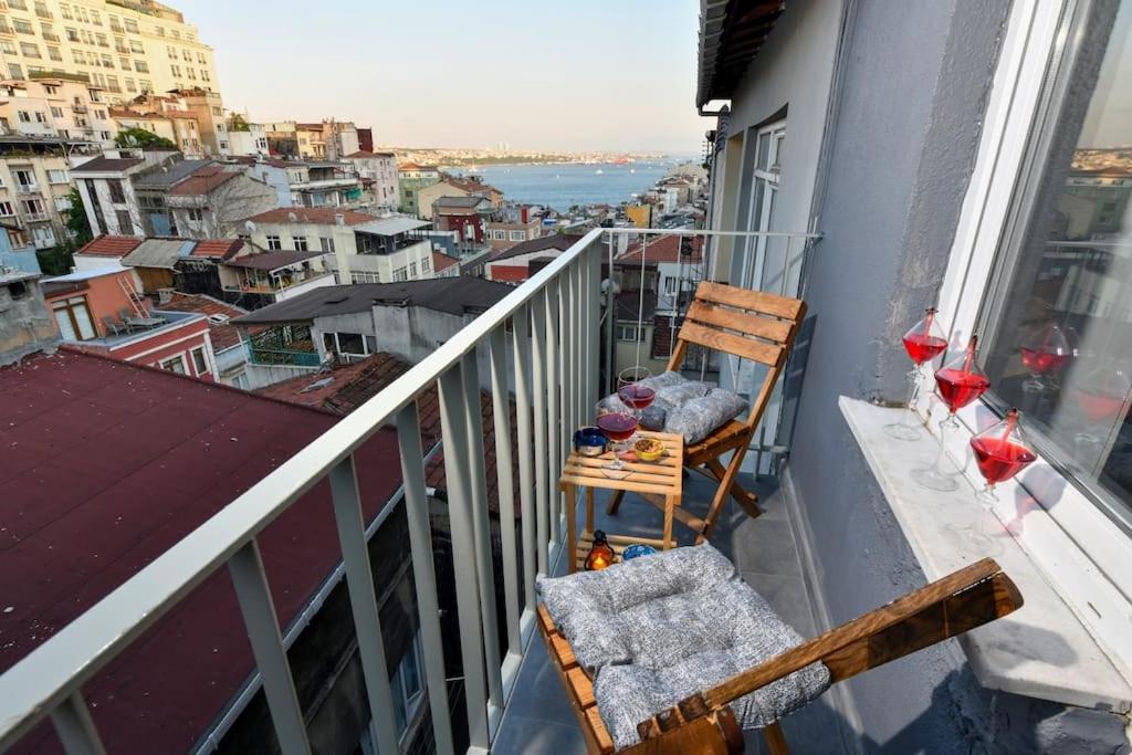 The Maiden Tower From Your Bedroom Romantic View, In Taksim Square