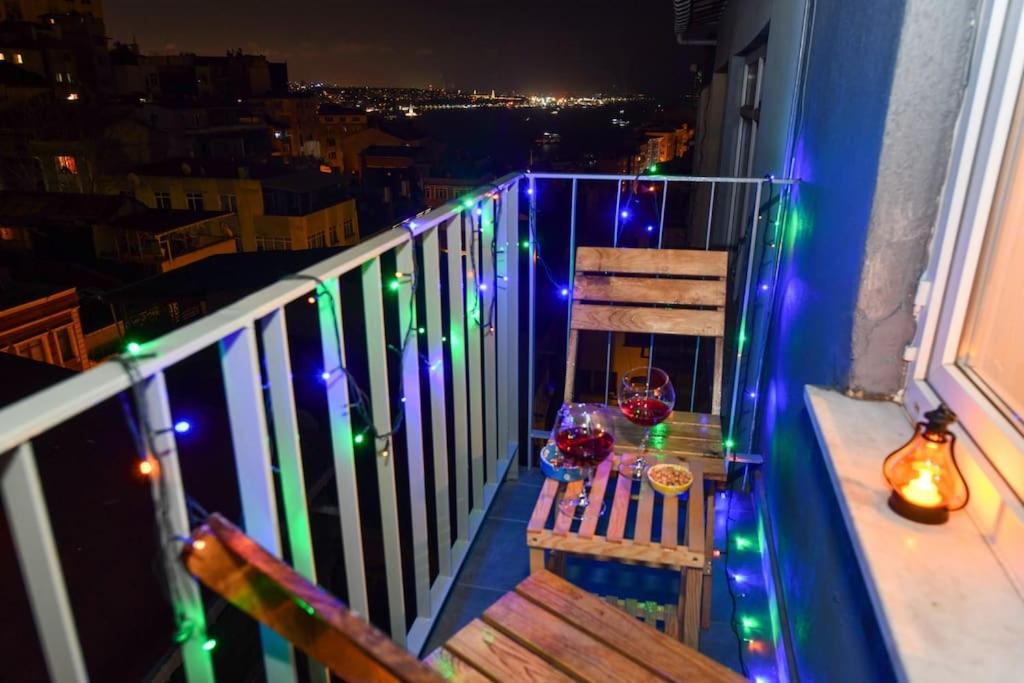 The Maiden Tower From Your Bedroom Romantic View, In Taksim Square