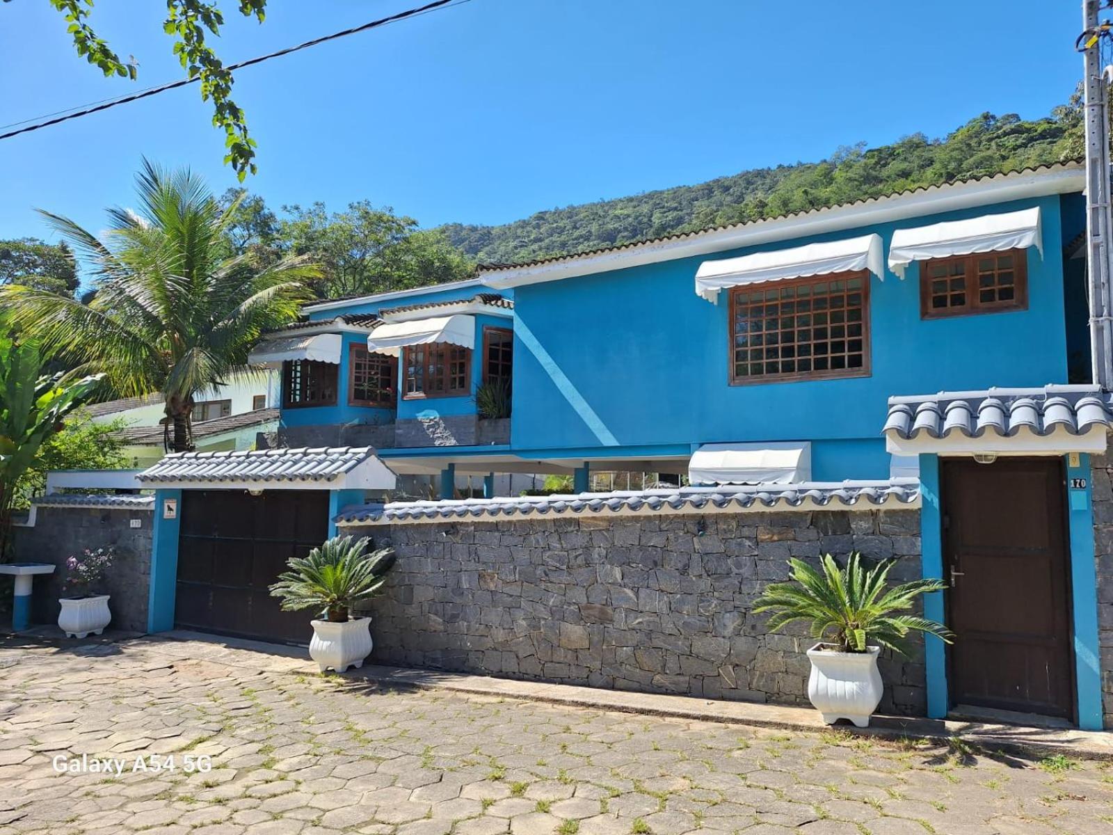Pousada Lara Mar - Tabatinga - Ubatuba