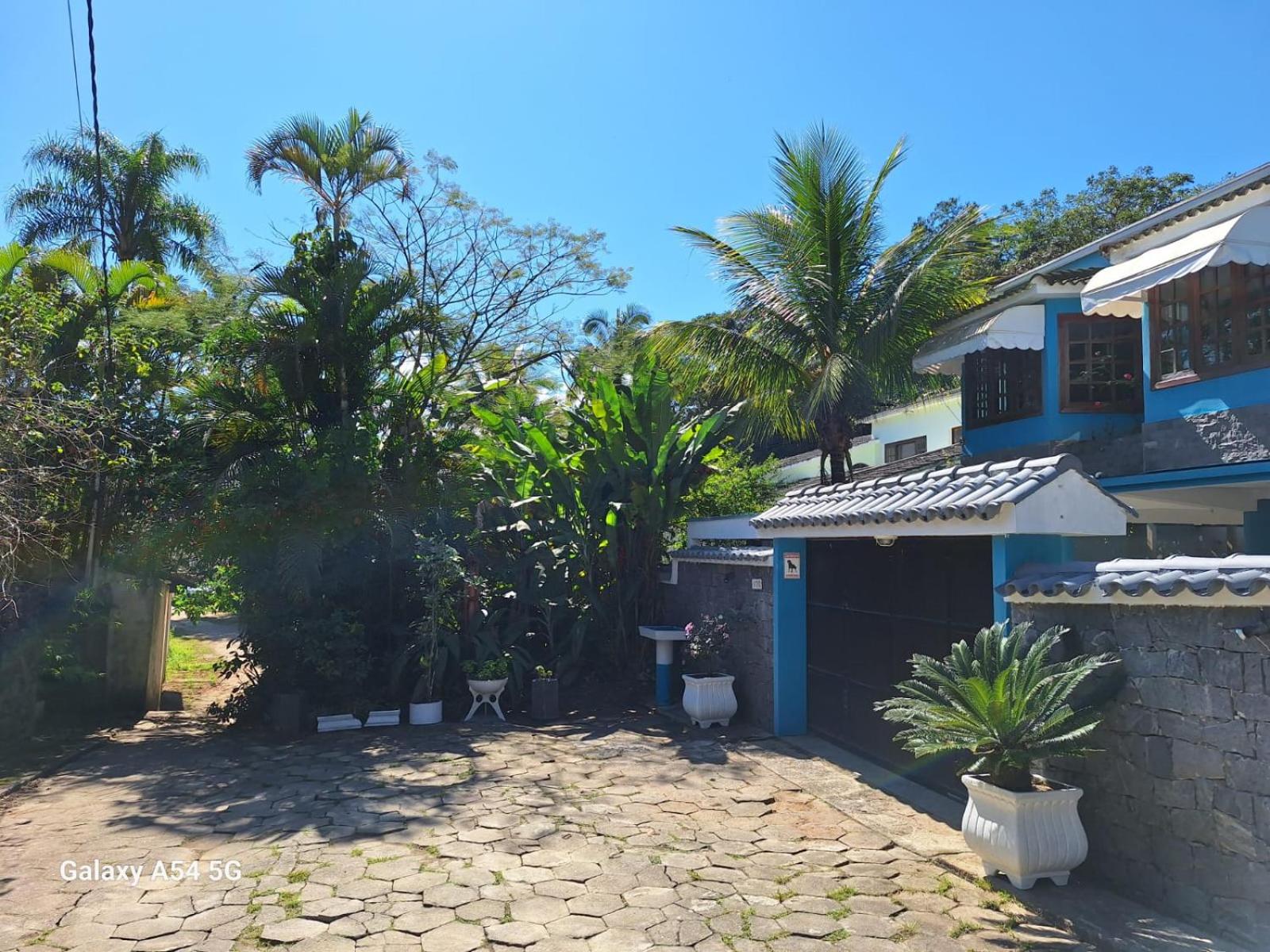 Pousada Lara Mar - Tabatinga - Ubatuba