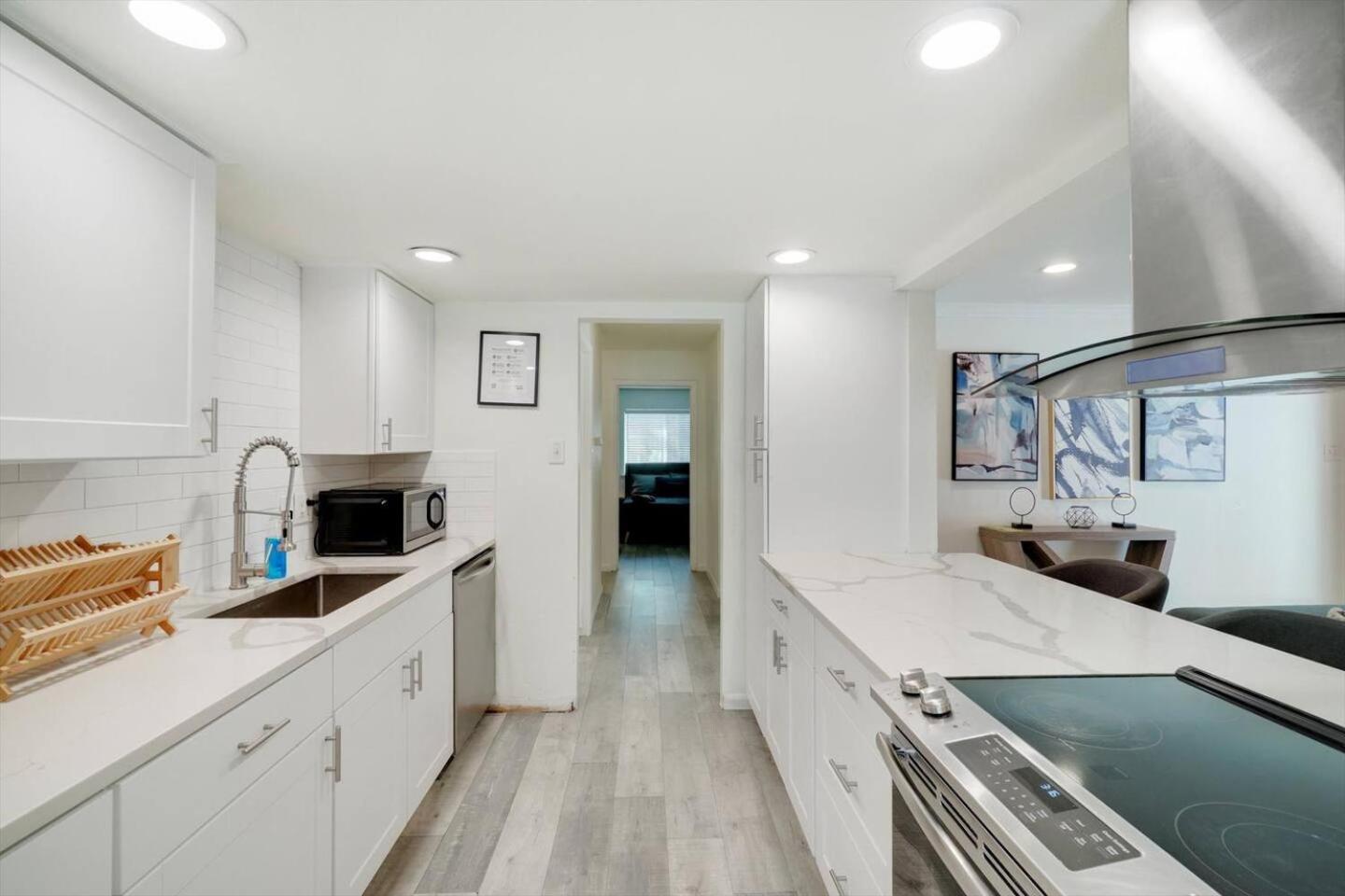 Oasis Haven 5BR w Pool BBQ Gourmet Kitchen view 2