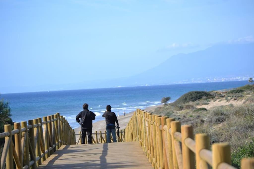 Apartamento Duplex Playa de Artola-Baja-Marbella