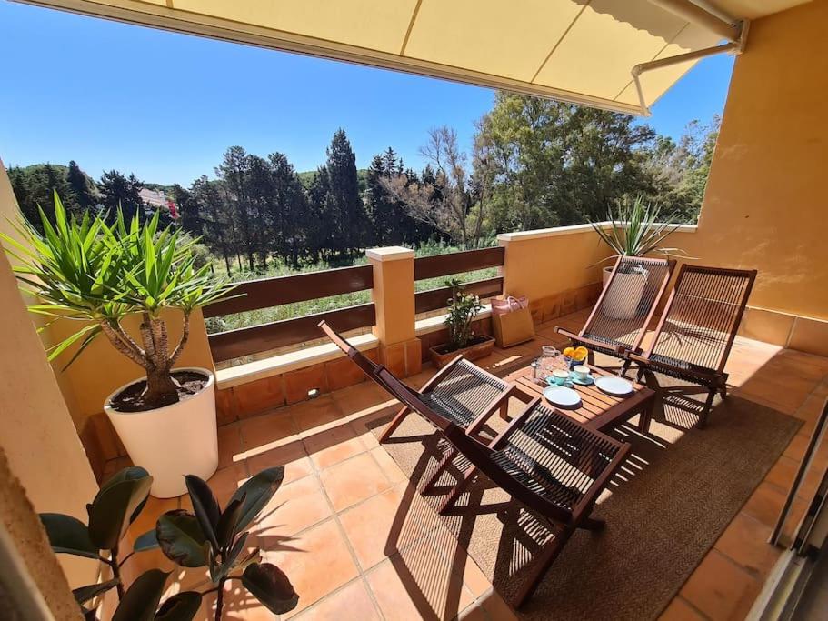 Apartamento Duplex Playa de Artola-Baja-Marbella