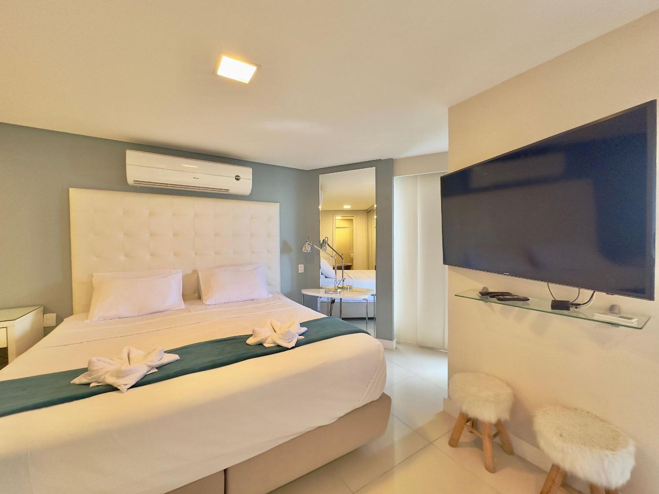 Apart-Hotel Iate Plaza, vista completa da Orla de Fortaleza