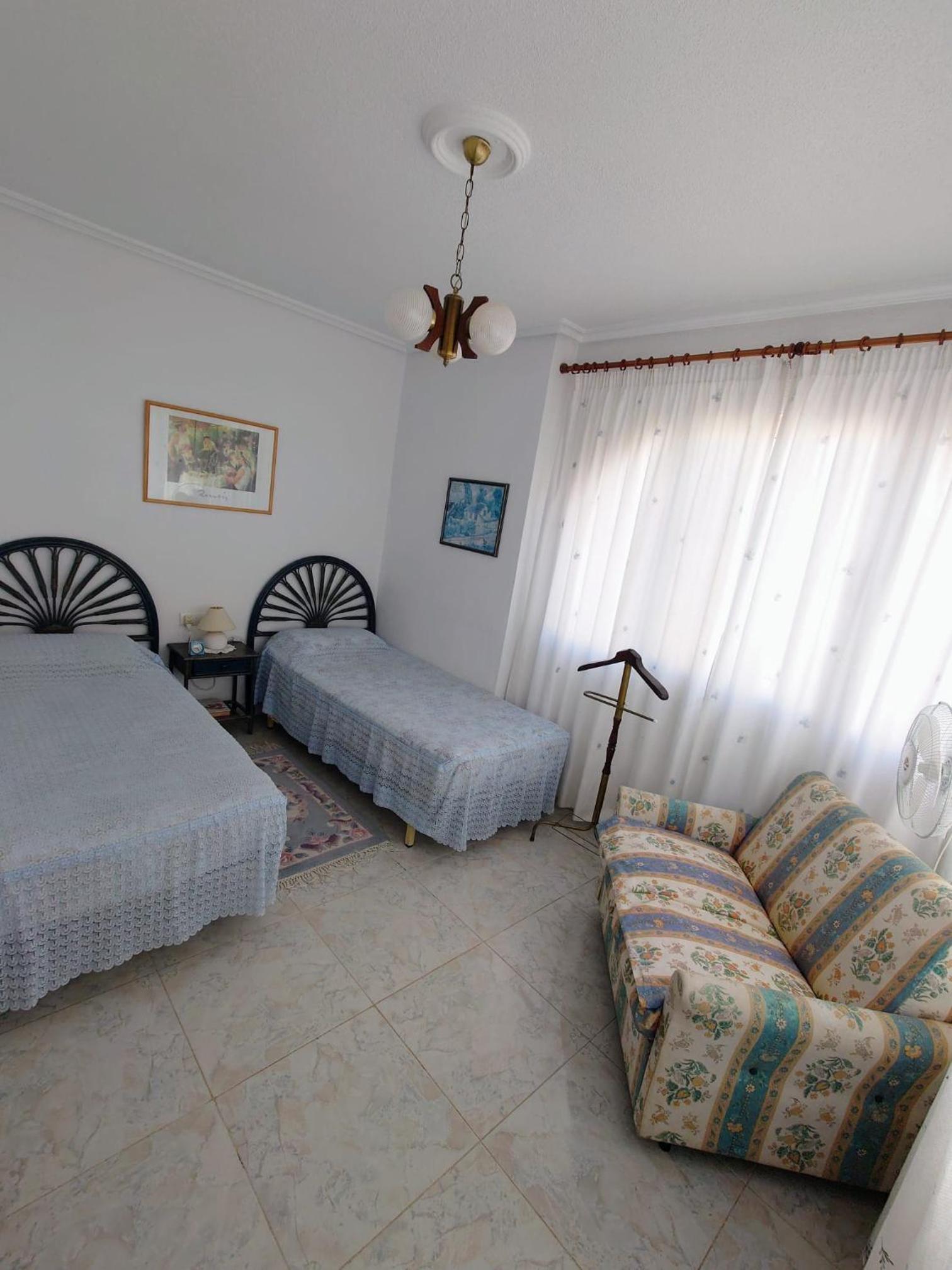 Ciudad Quesada apartamento independiente en finca con piscina compartida