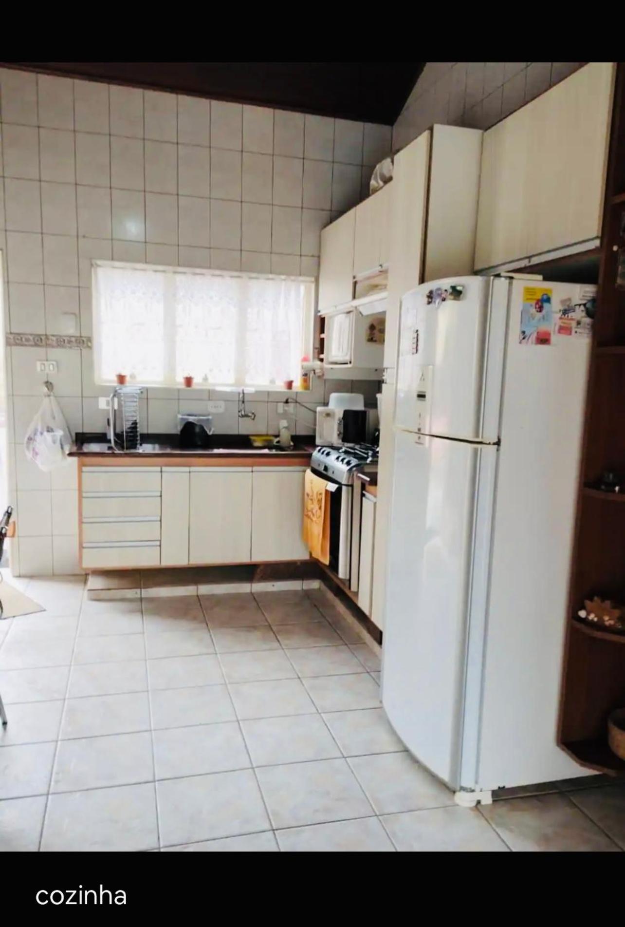 Recanto São Pedro chácara com piscina na Rota do Vinho