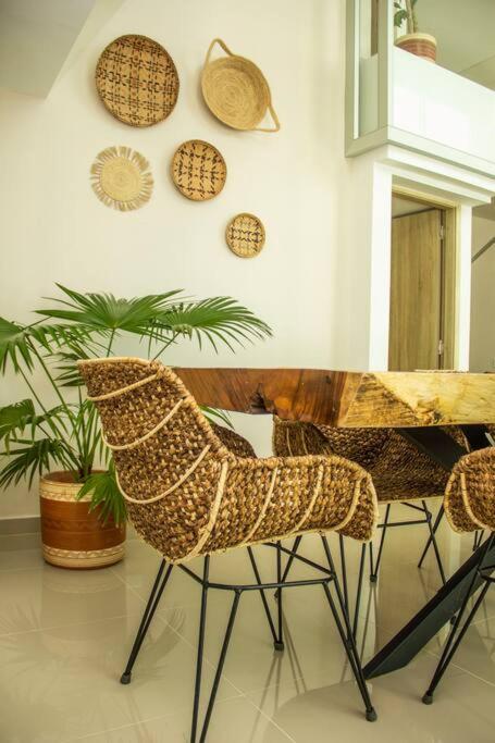 Cozy Luxury steps to the Beach