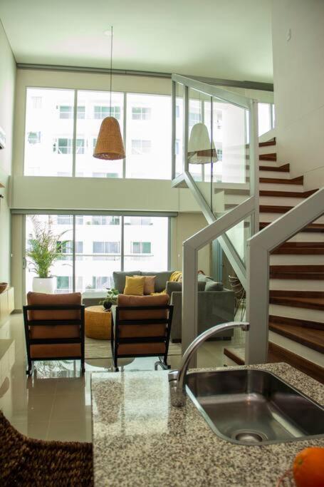 Cozy Luxury steps to the Beach