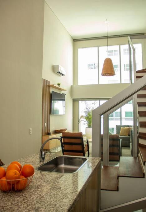 Cozy Luxury steps to the Beach