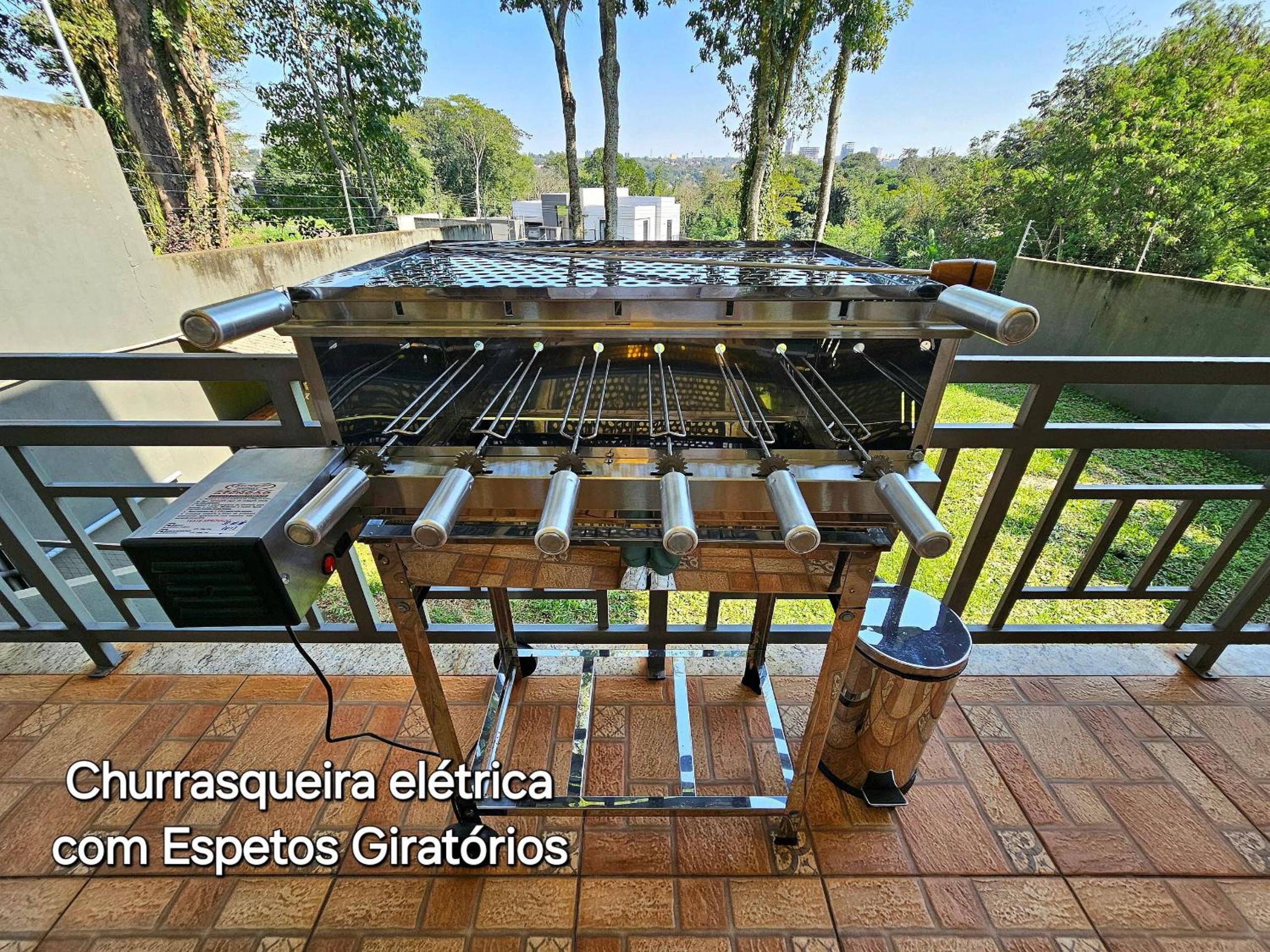 5 Quartos casa Alto Padrão Centro a 6 min Paraguai