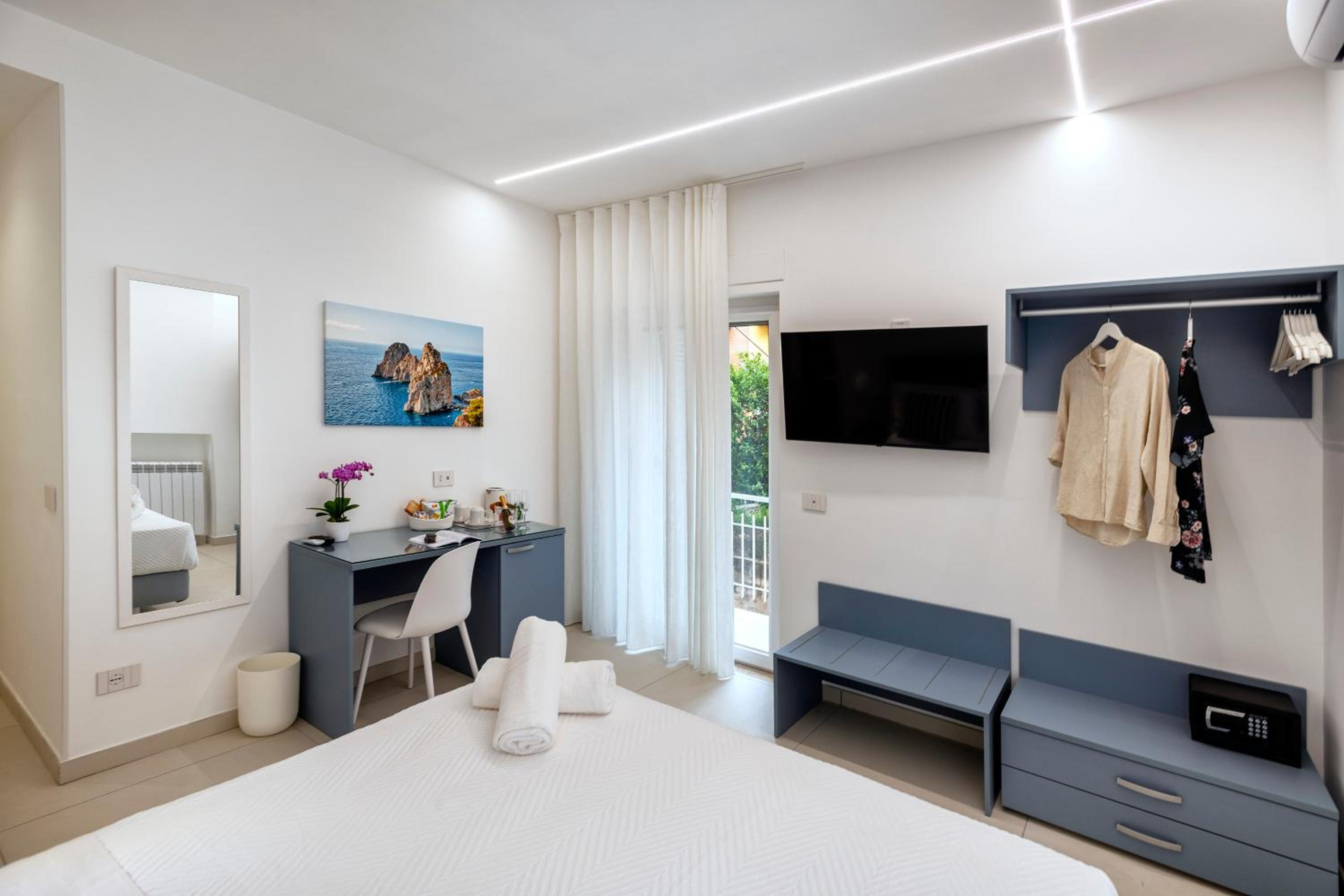 hotel room