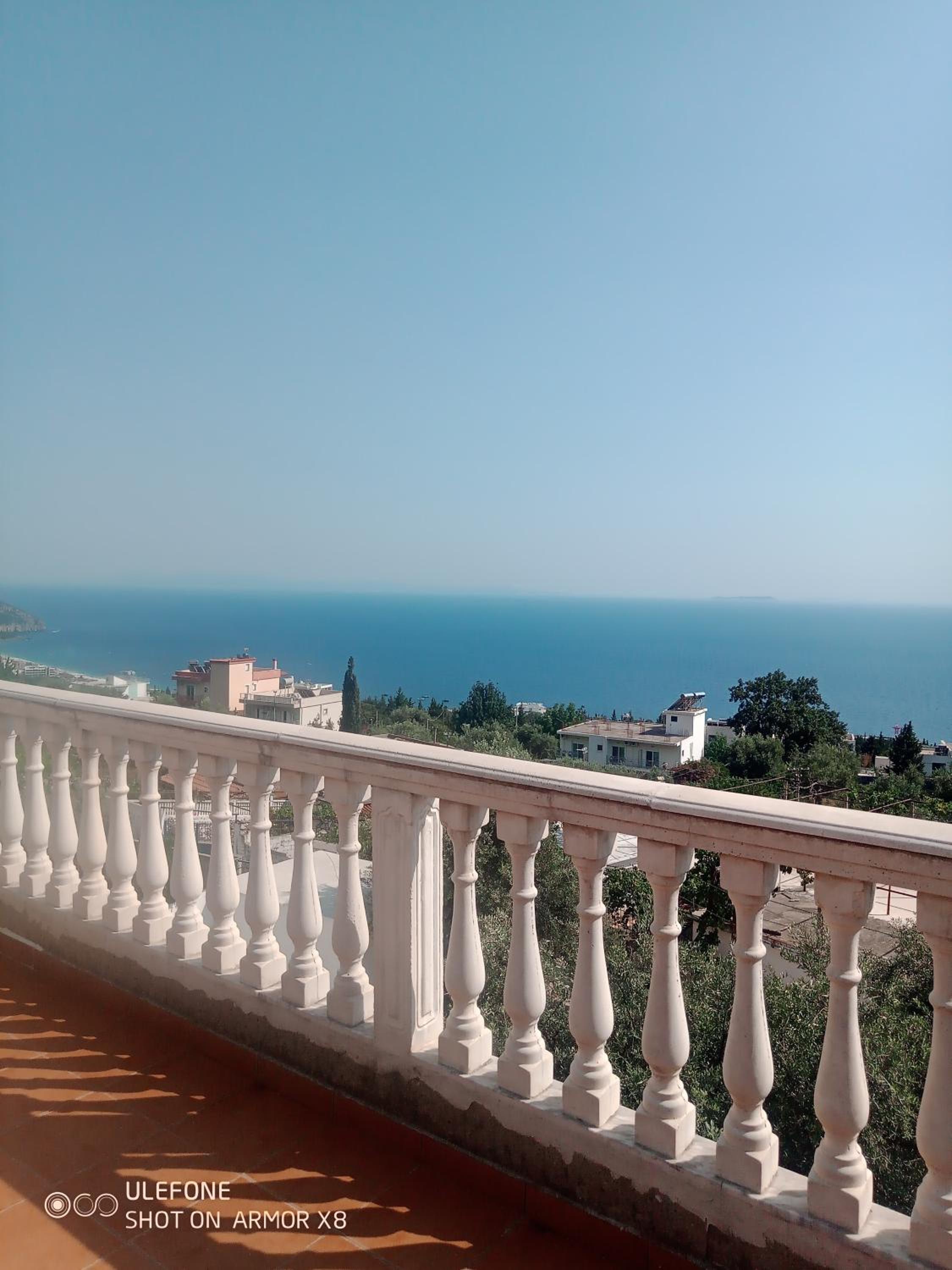 DreamHouse Dhermi