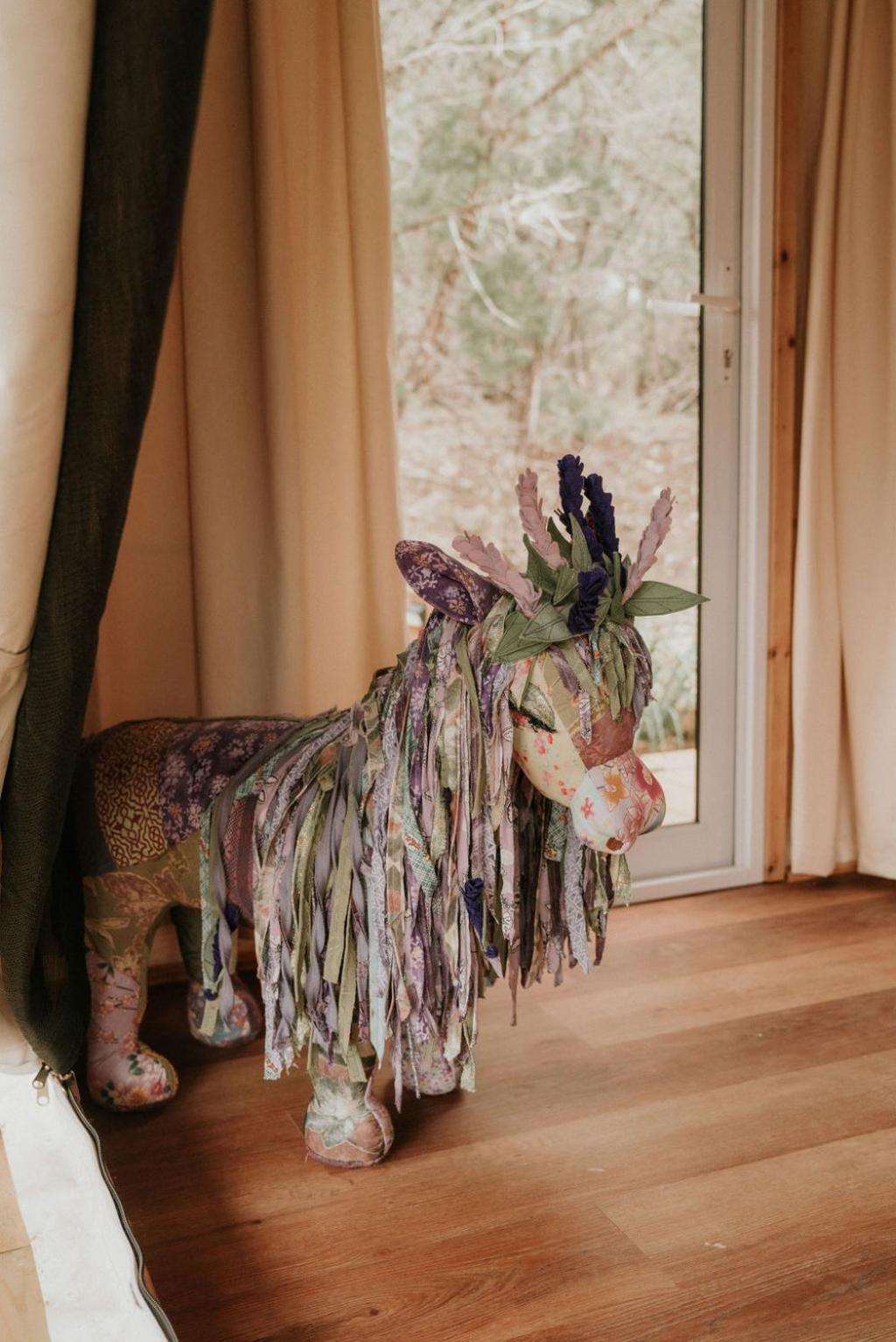 Flint and Flowers - Property Image 128