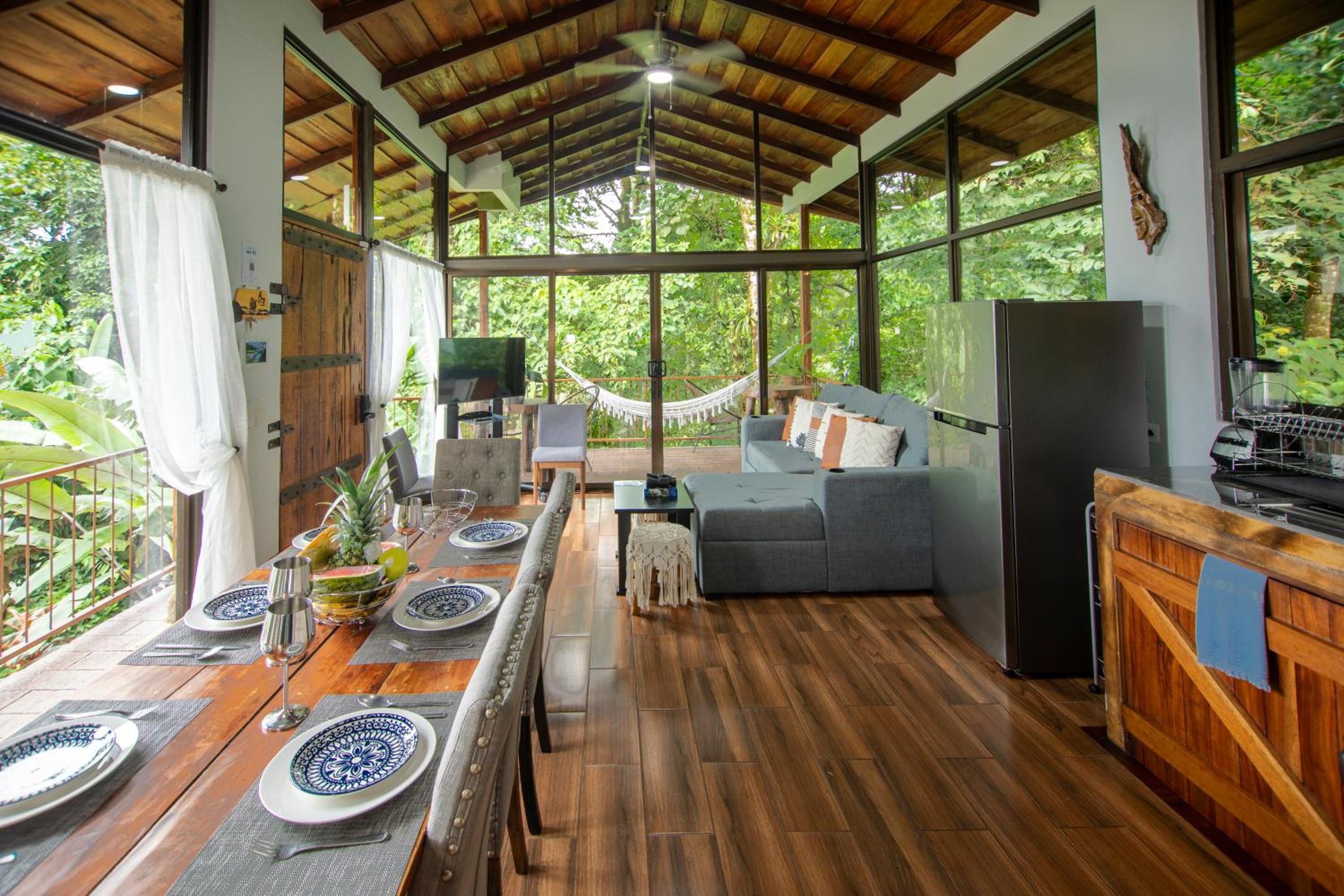 Cabañas Caeli, El Congo, La Fortuna Rainforest Glass Cabin w Suite