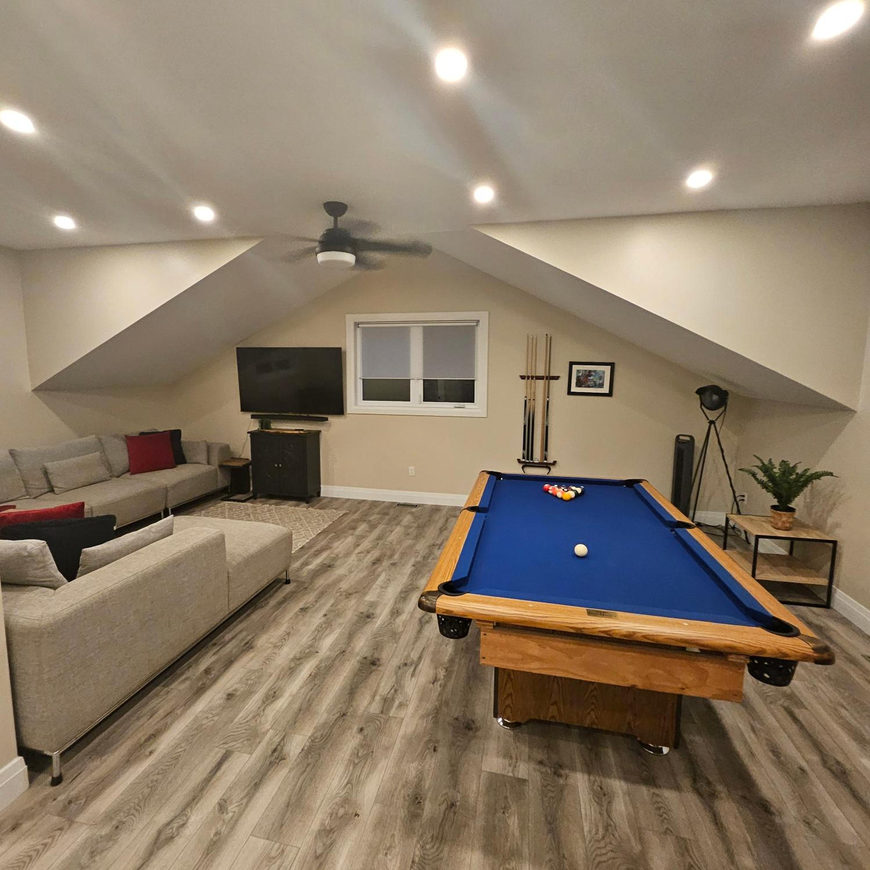 Redwood Suite - Image 5