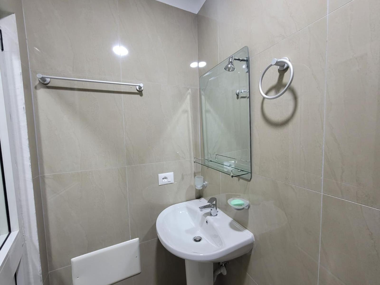CACA Hotel