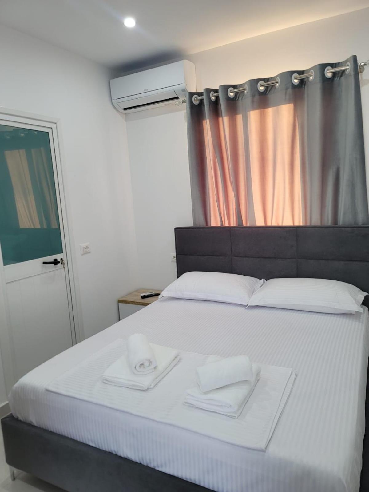 CACA Hotel