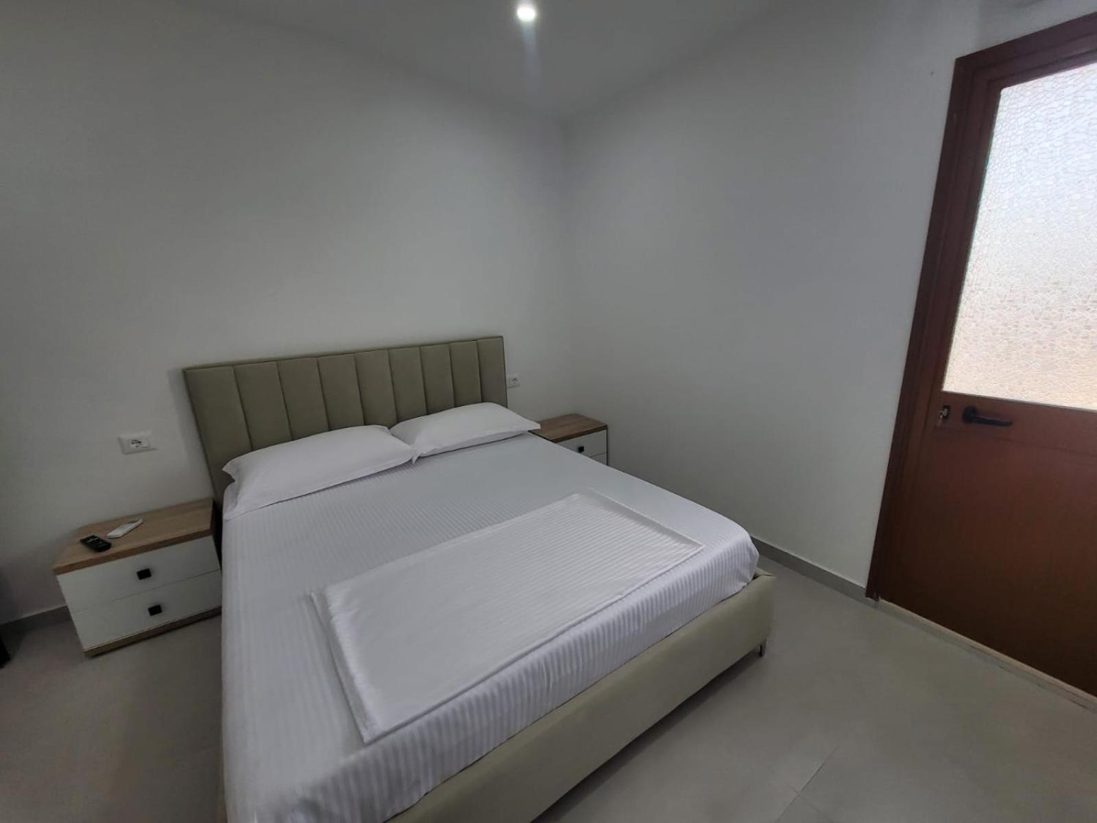 CACA Hotel