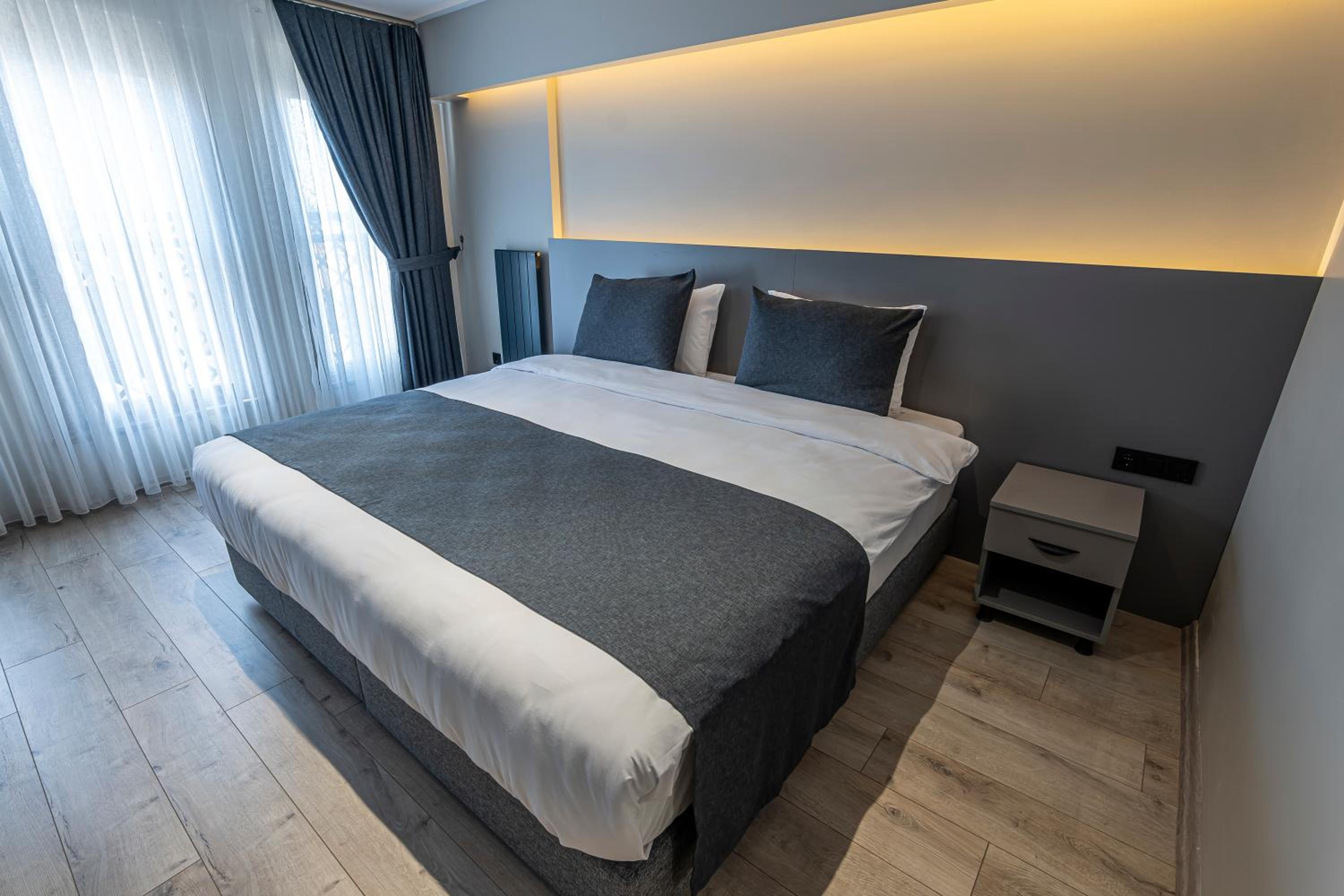 Calanthe Residence - Image 78