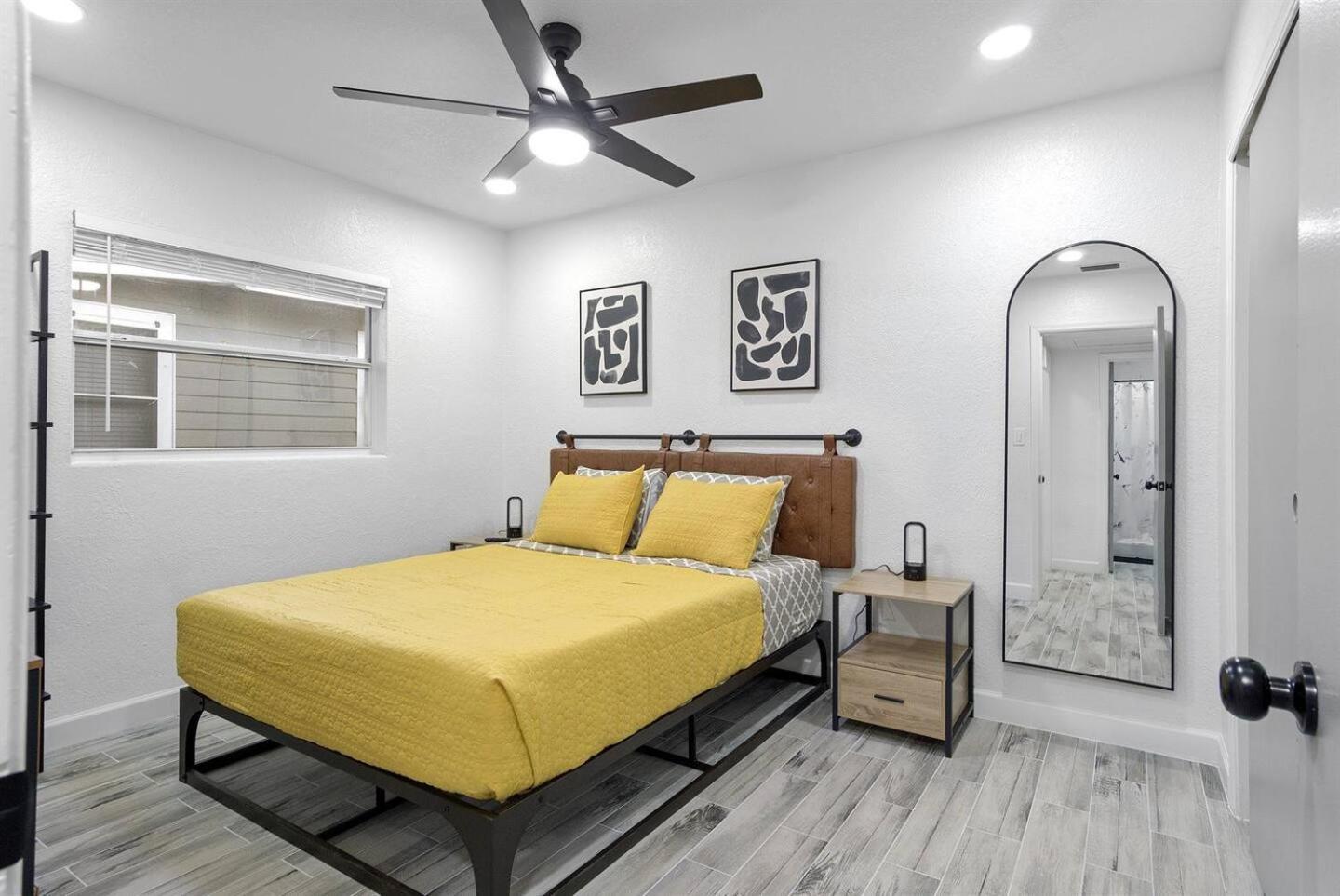 Modern 3br Duplex Kitchen, Wi-fi & Pet-friendly