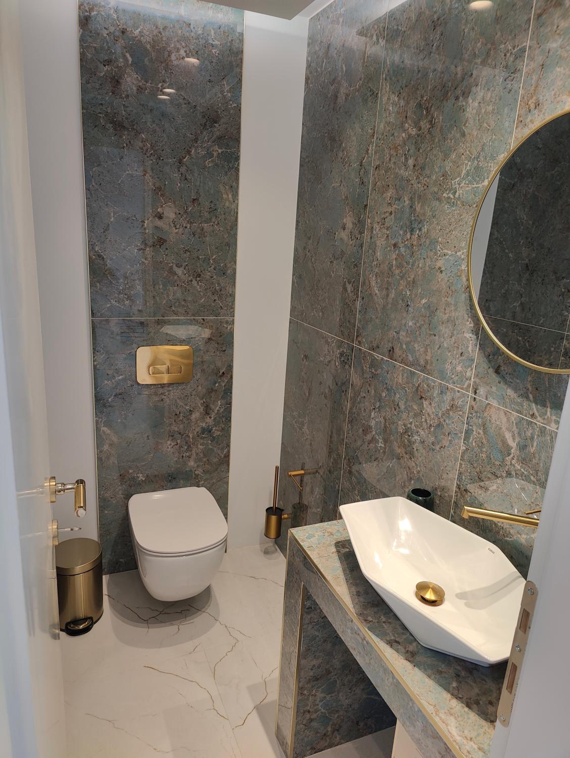 Lithos Luxury Resort