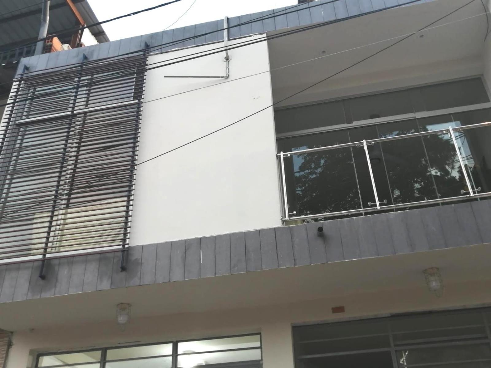 Photo 6