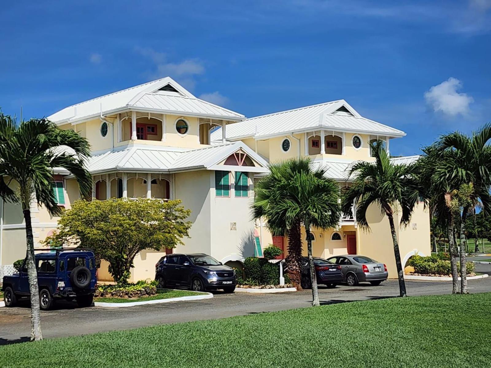 Caribbliss Suites